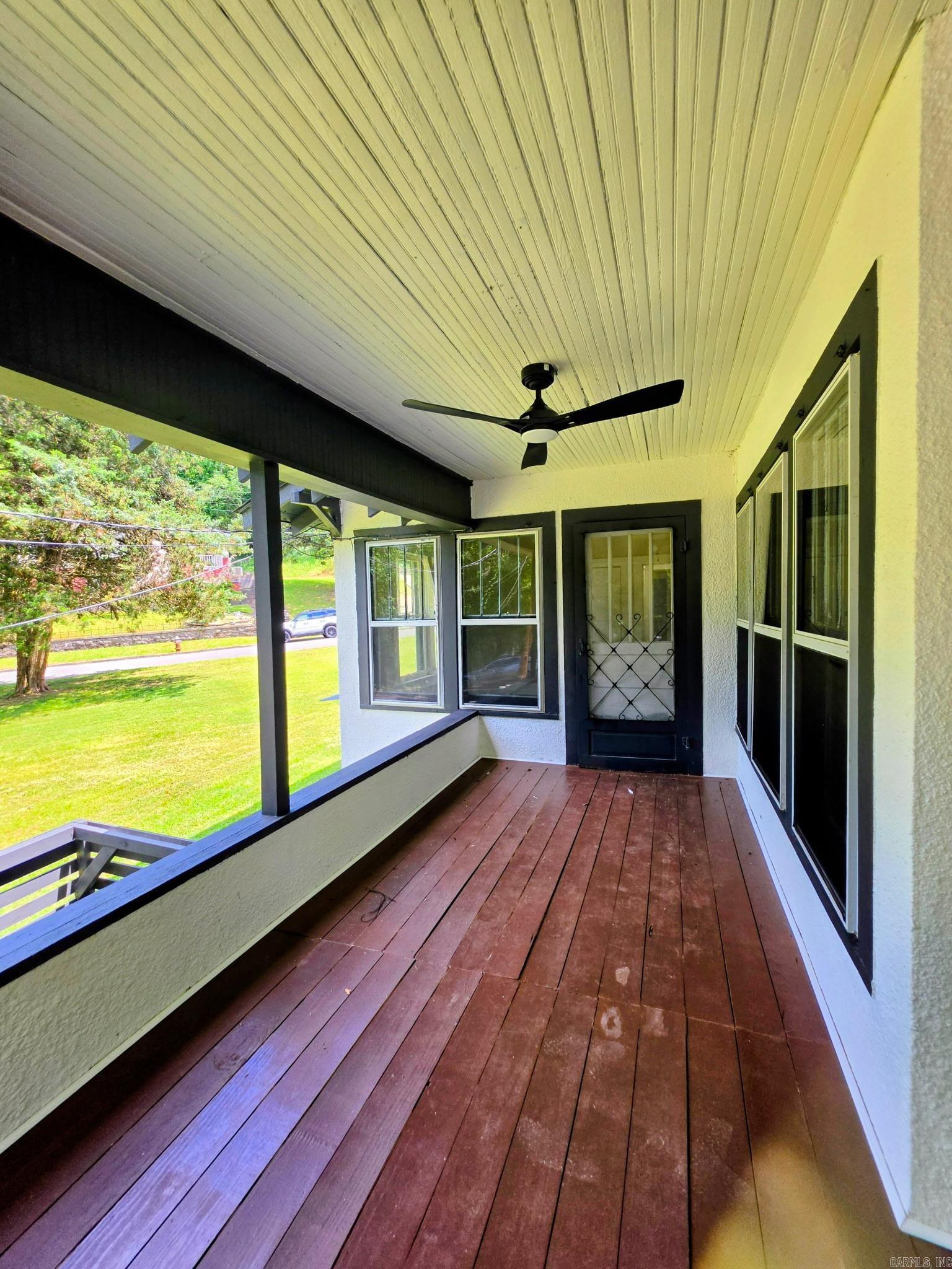 115 Roanoke  Hot Springs, AR