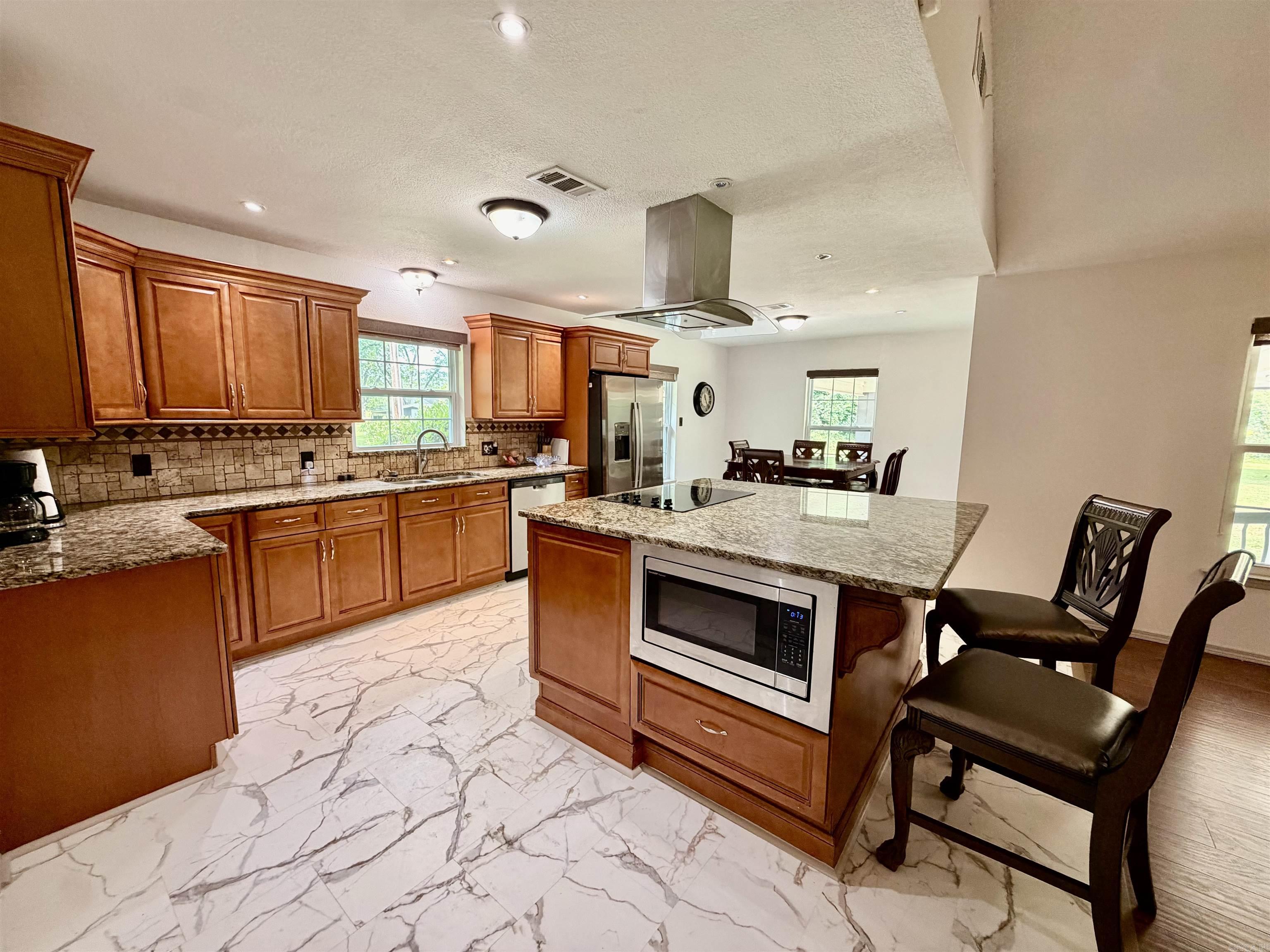 1407 S Trotter  Dermott, AR