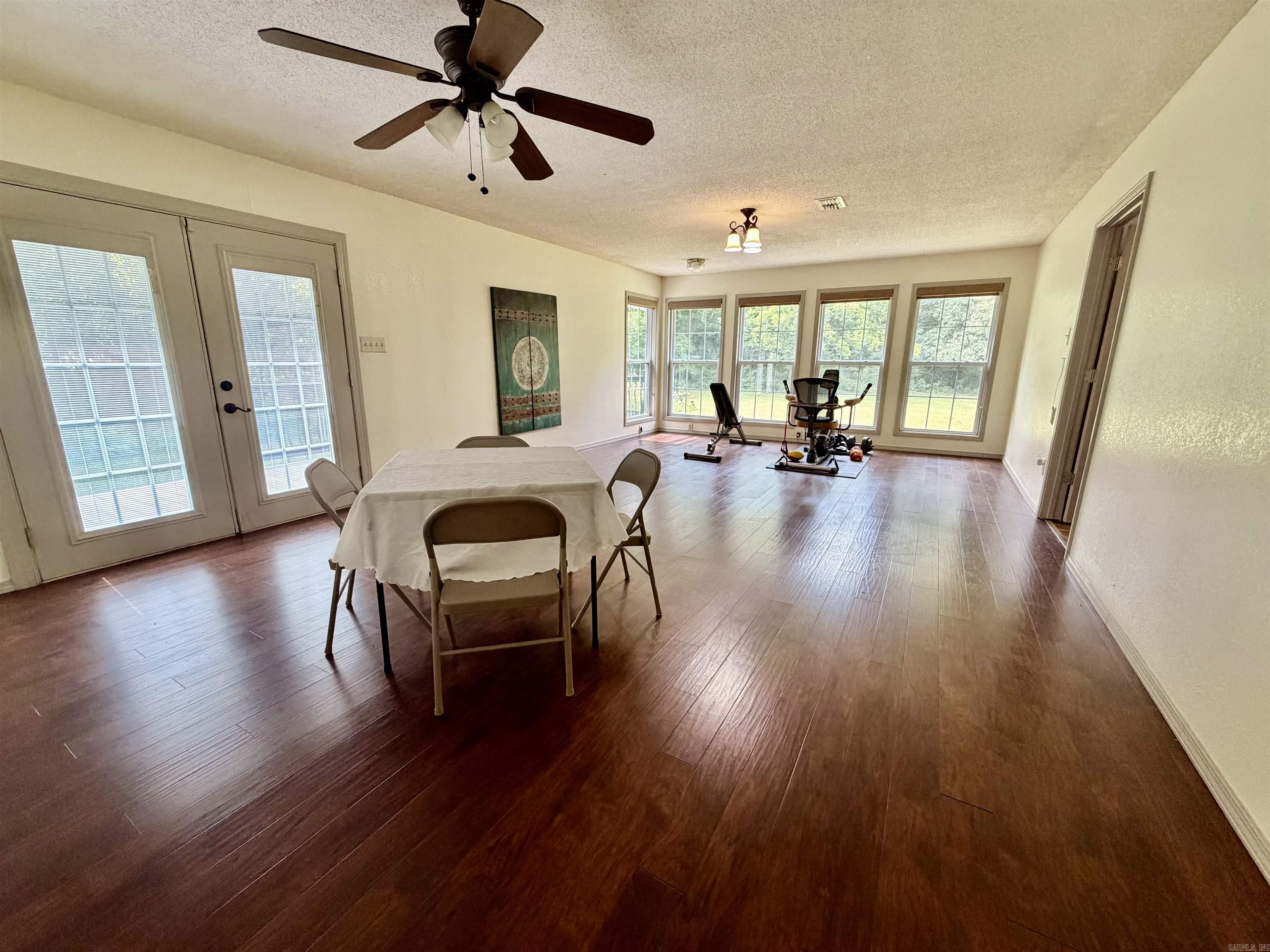 1407 S Trotter  Dermott, AR