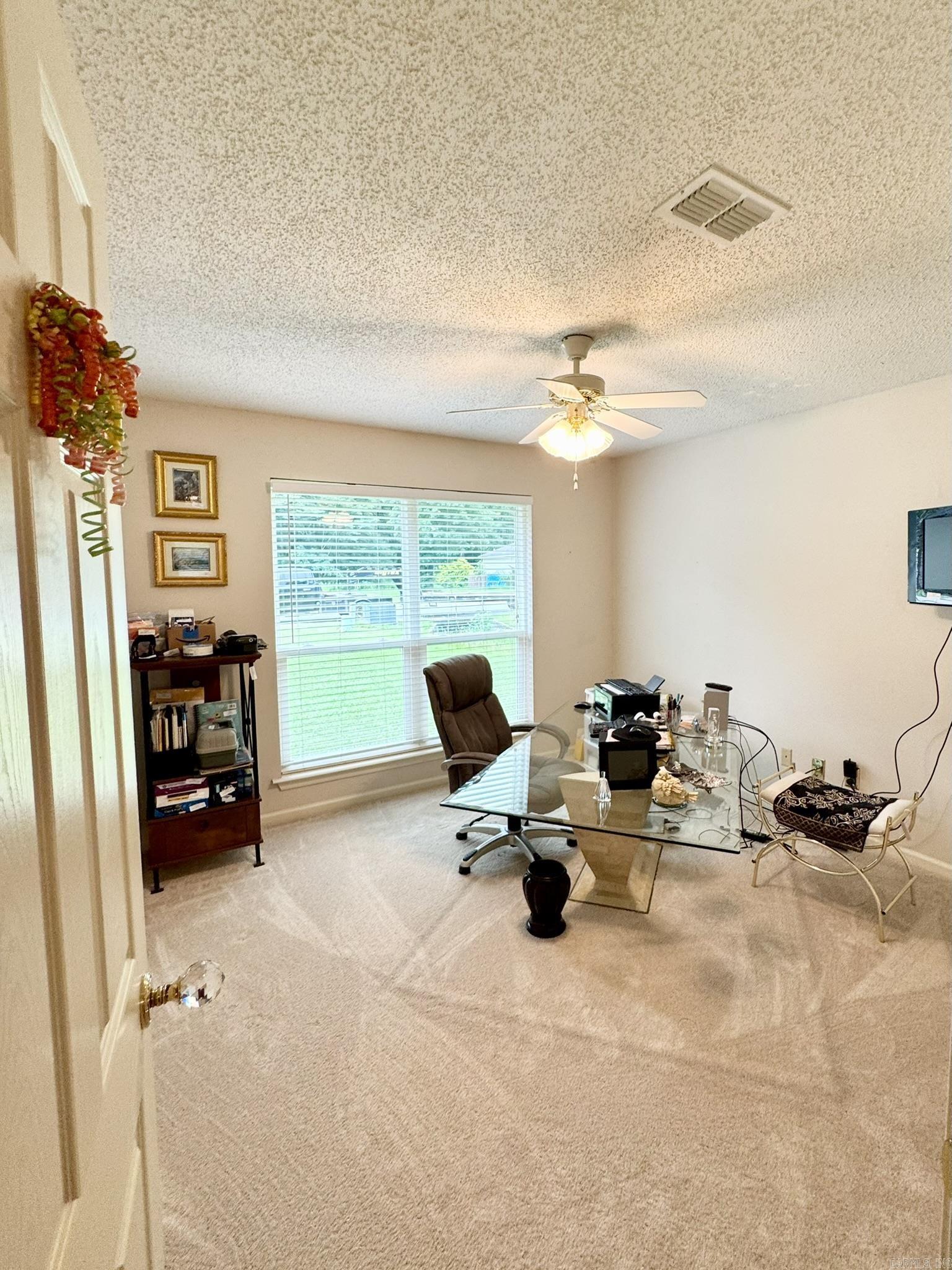 40 Shamsie  Ward, AR