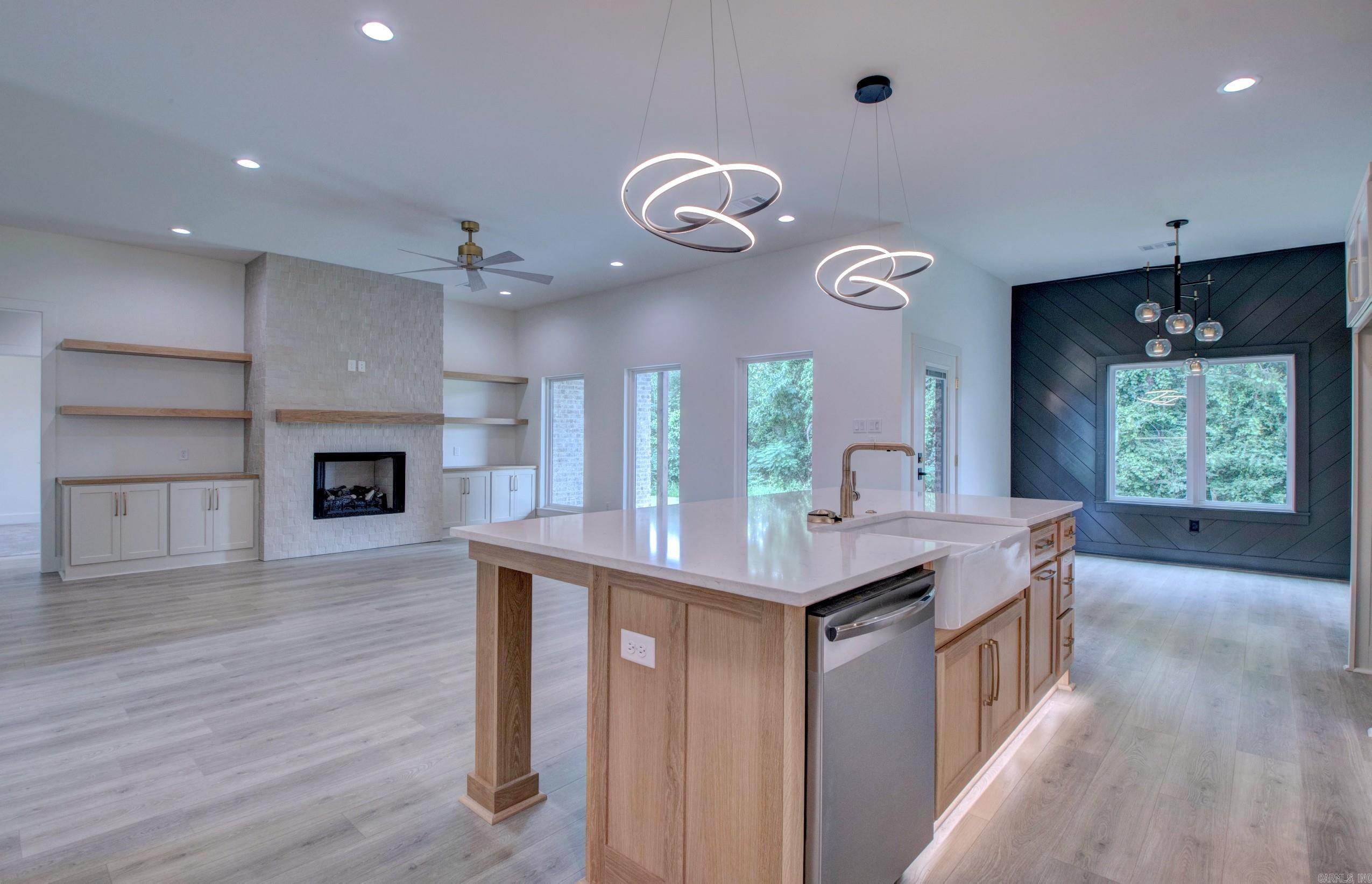 13 Albion Ct  Cabot, AR