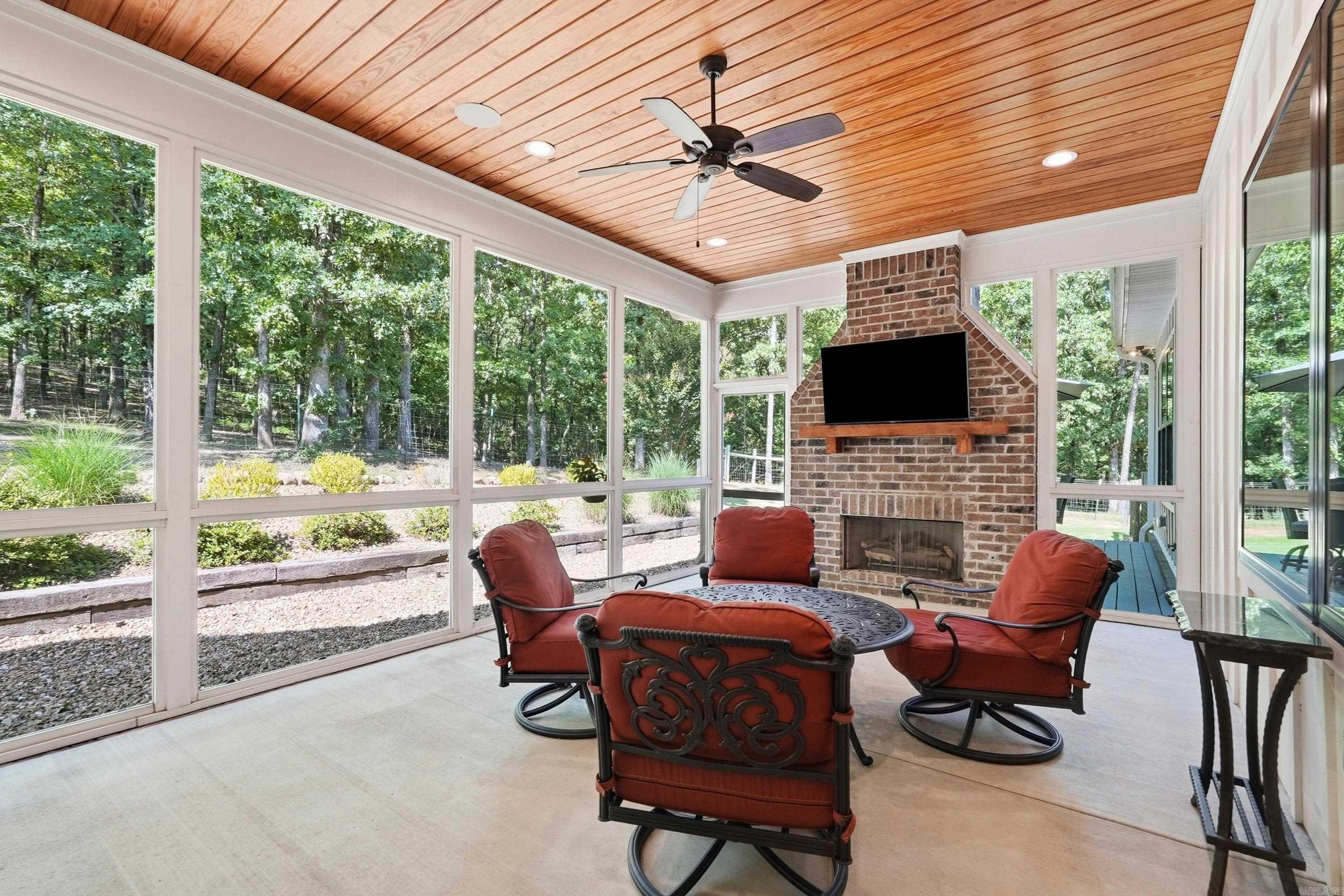 49 Goshen Valley Dr  Mayflower, AR
