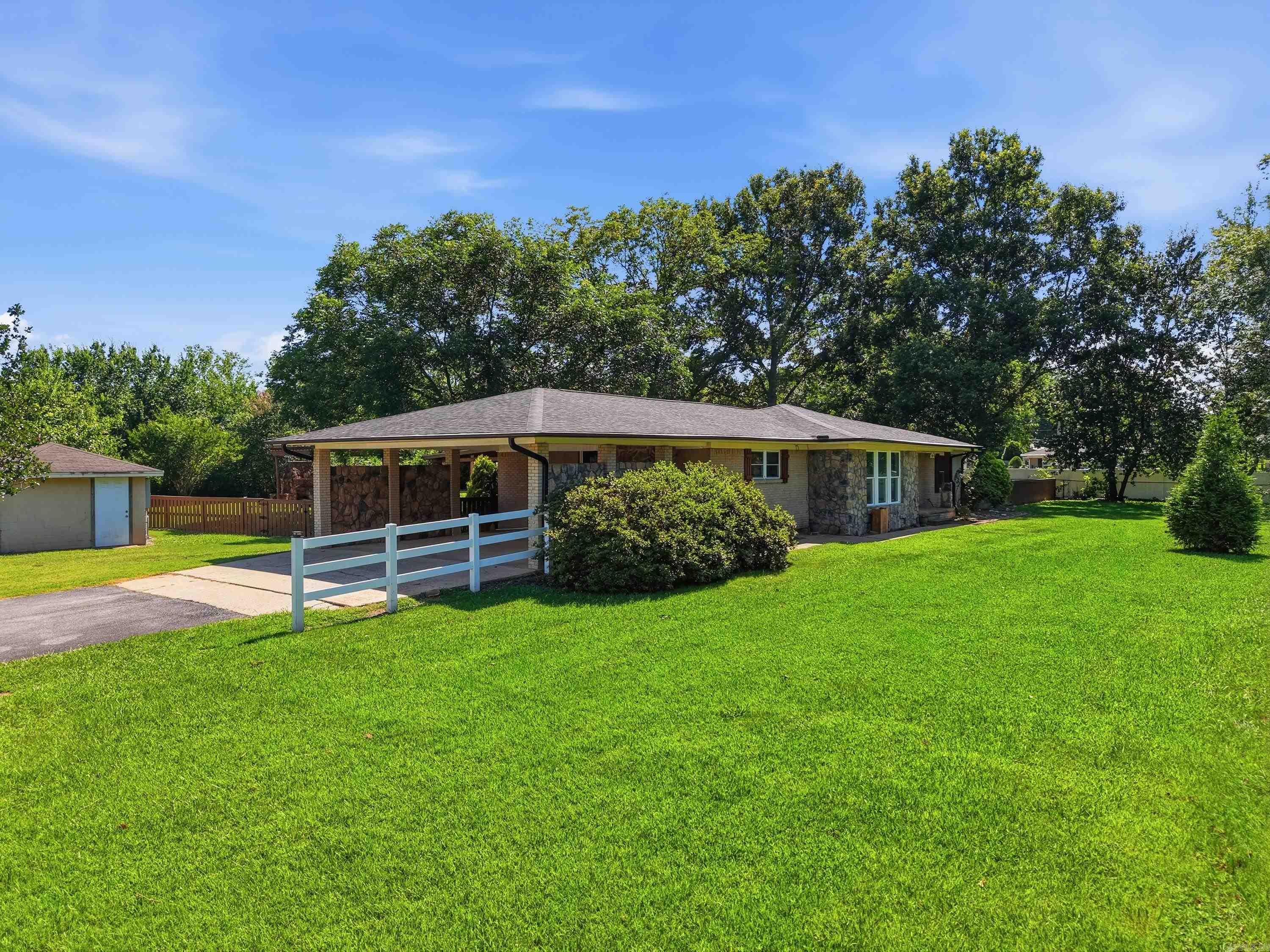 368 Hwy 64  Conway, AR