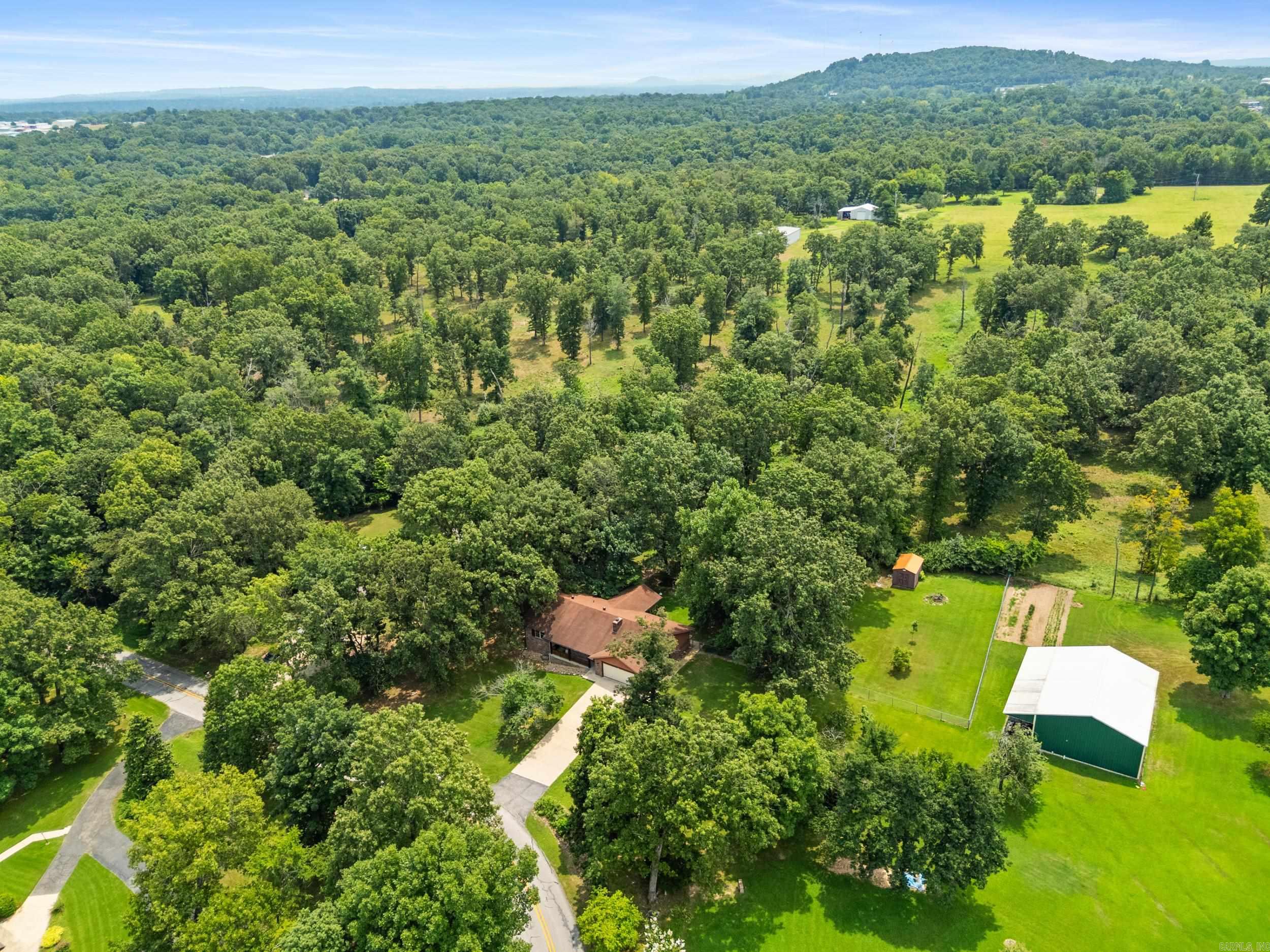 188 Amberwood Lane  Mountain Home, AR