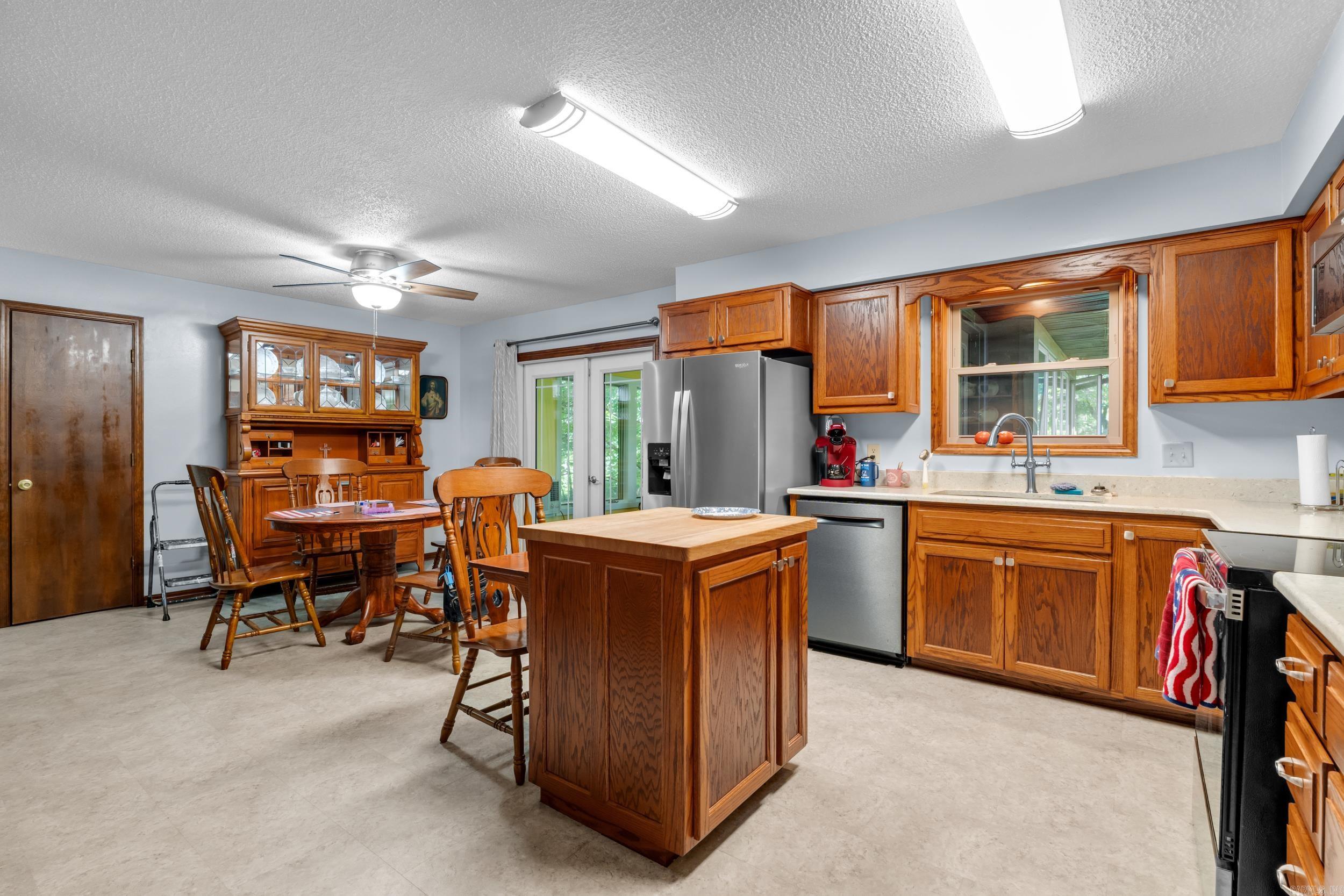 188 Amberwood Lane  Mountain Home, AR