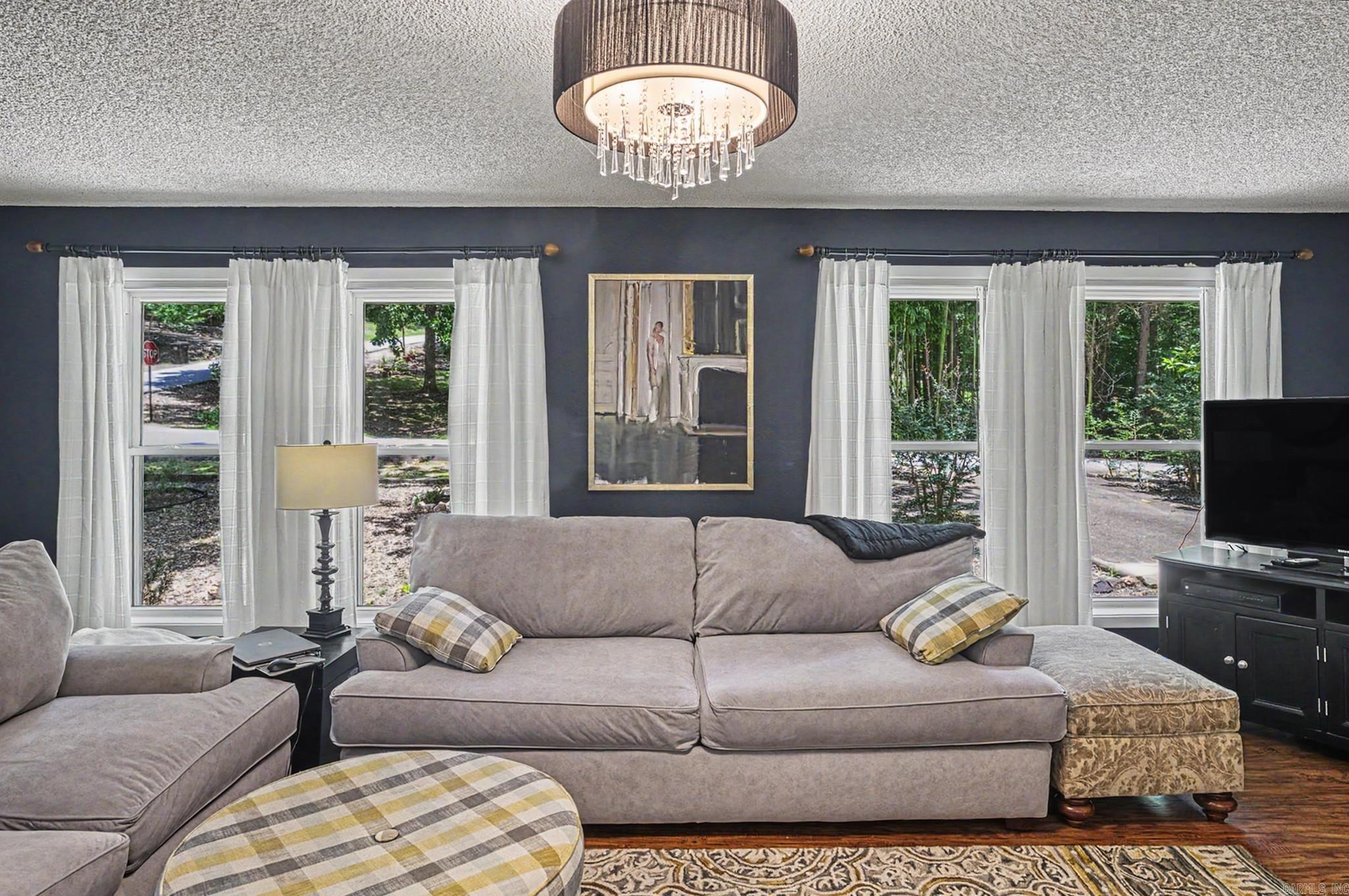 3 N Badalona Drive  Hot Springs Village, AR