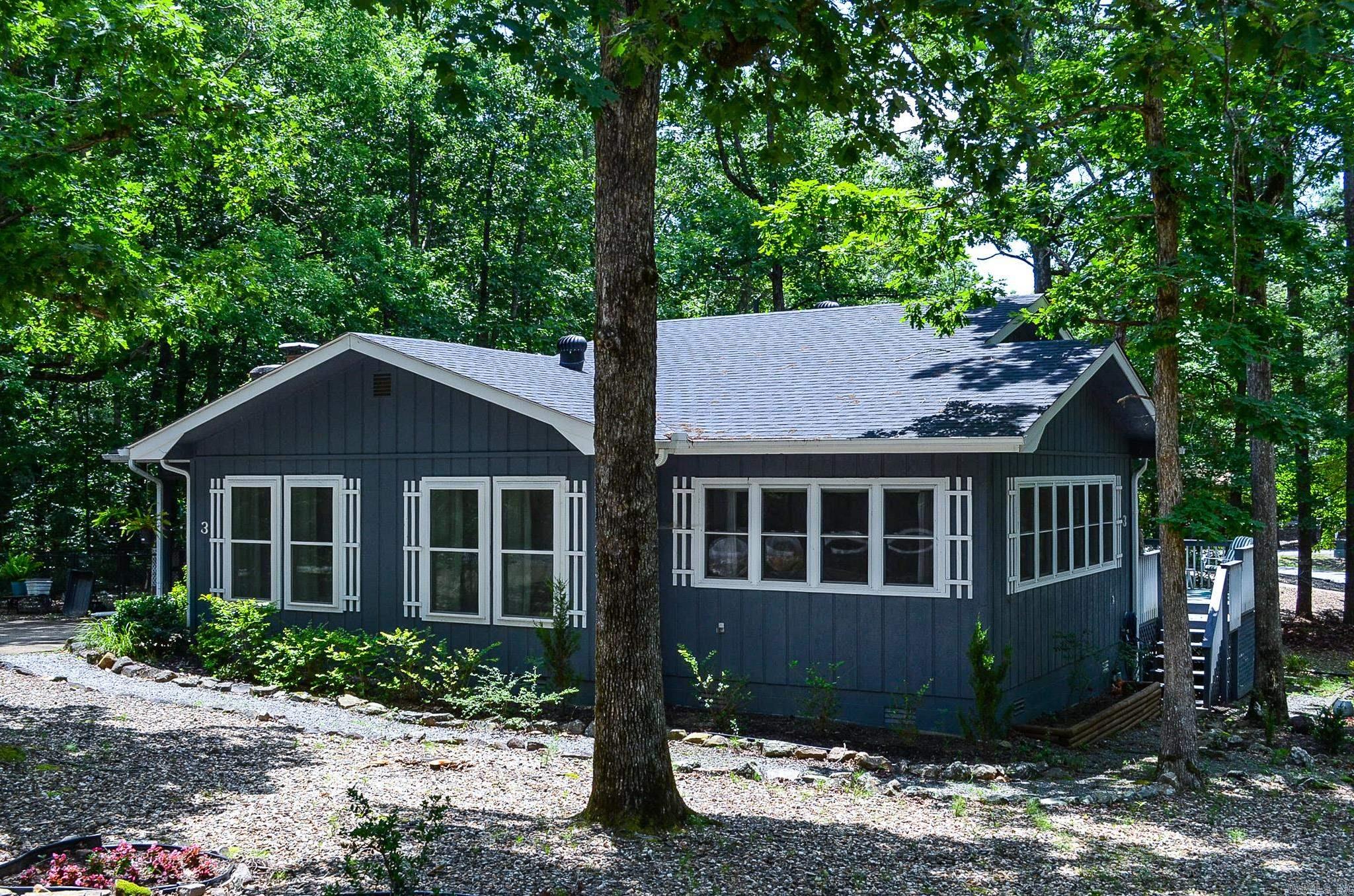 3 N Badalona Drive  Hot Springs Village, AR
