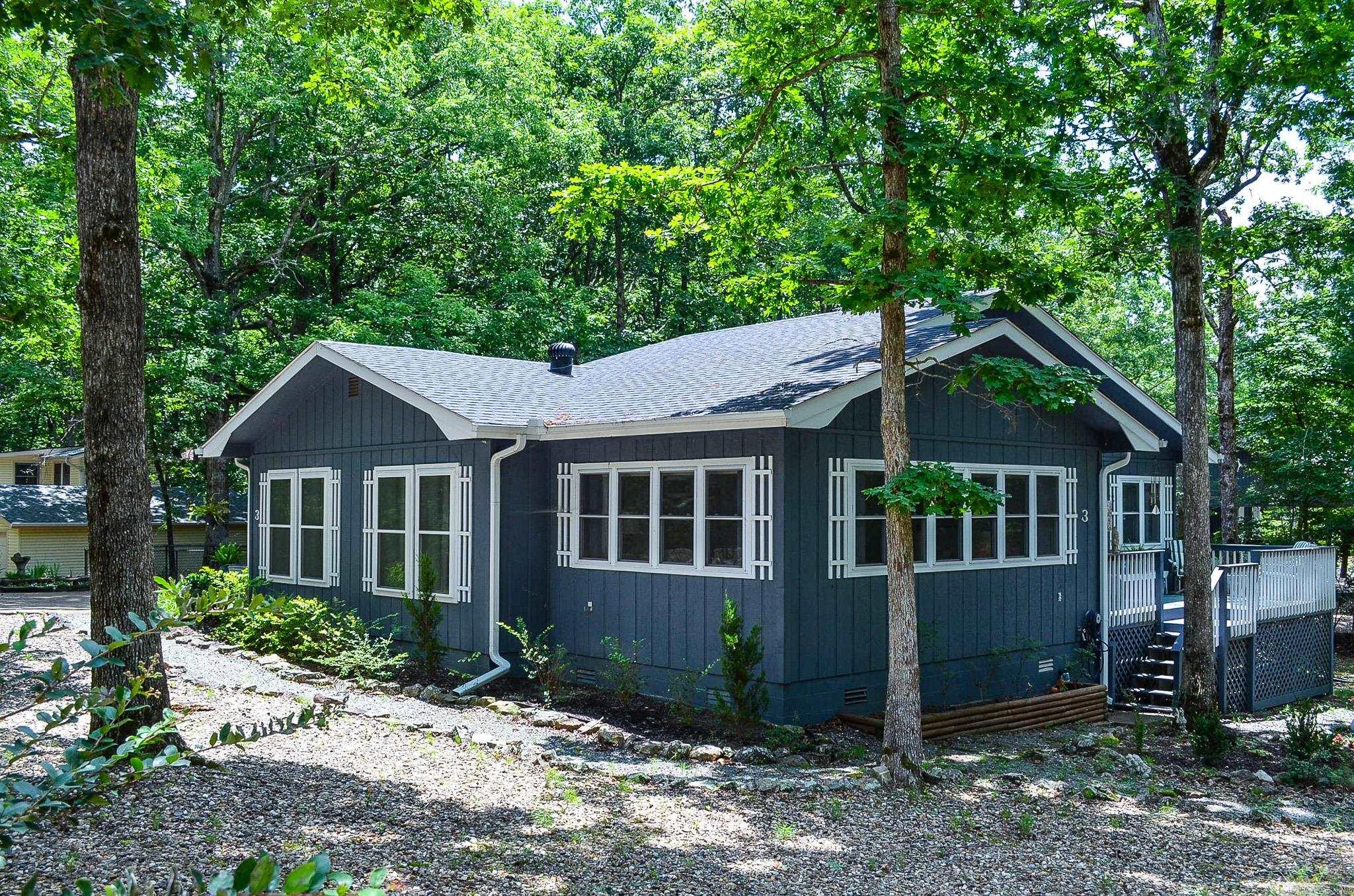 3 N Badalona Drive  Hot Springs Village, AR