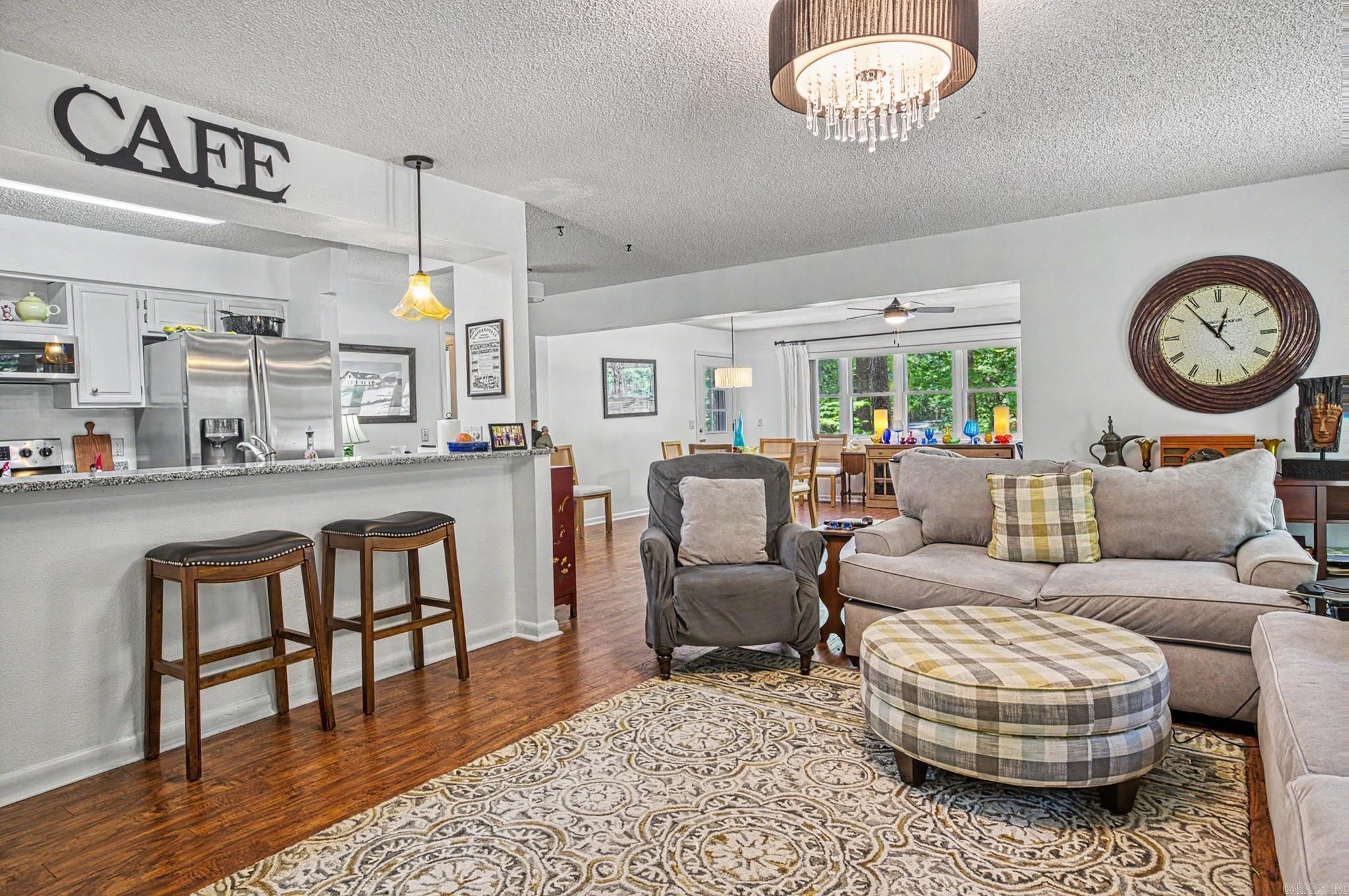 3 N Badalona Drive  Hot Springs Village, AR