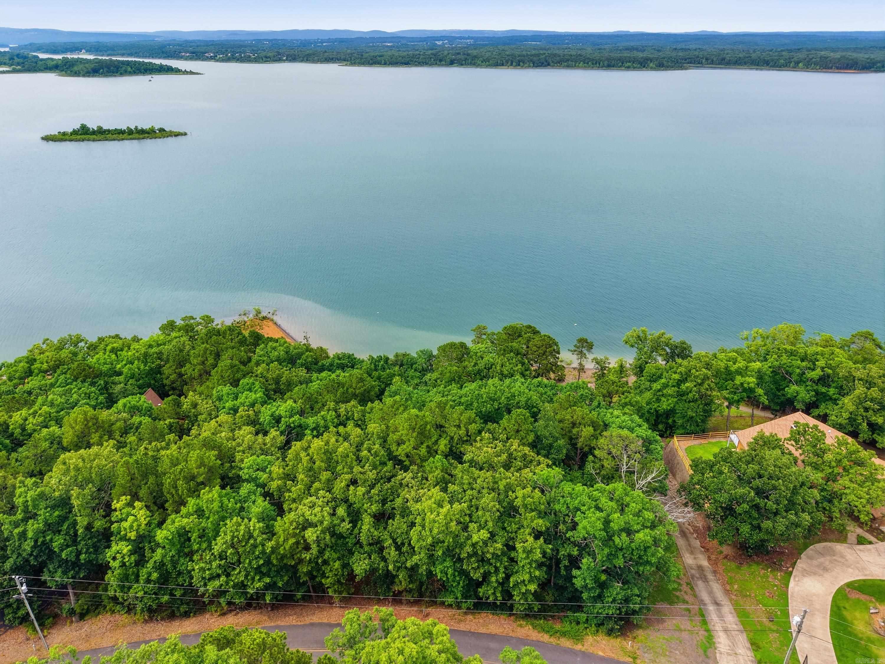 609 Lakefront  Quitman, AR