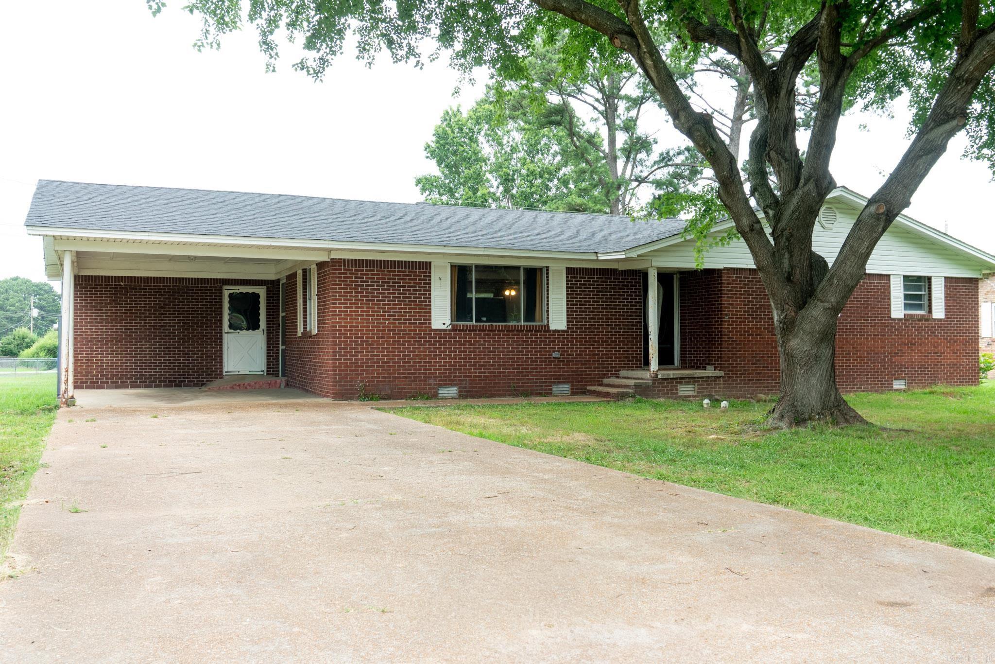 904 W College  Beebe, AR