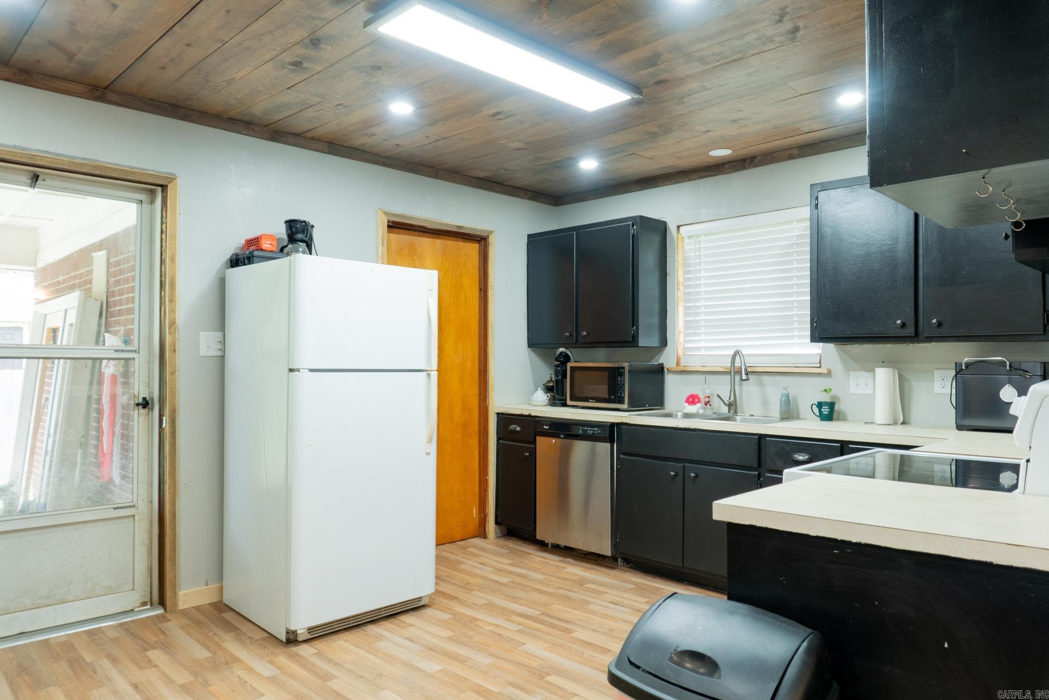 904 W College  Beebe, AR