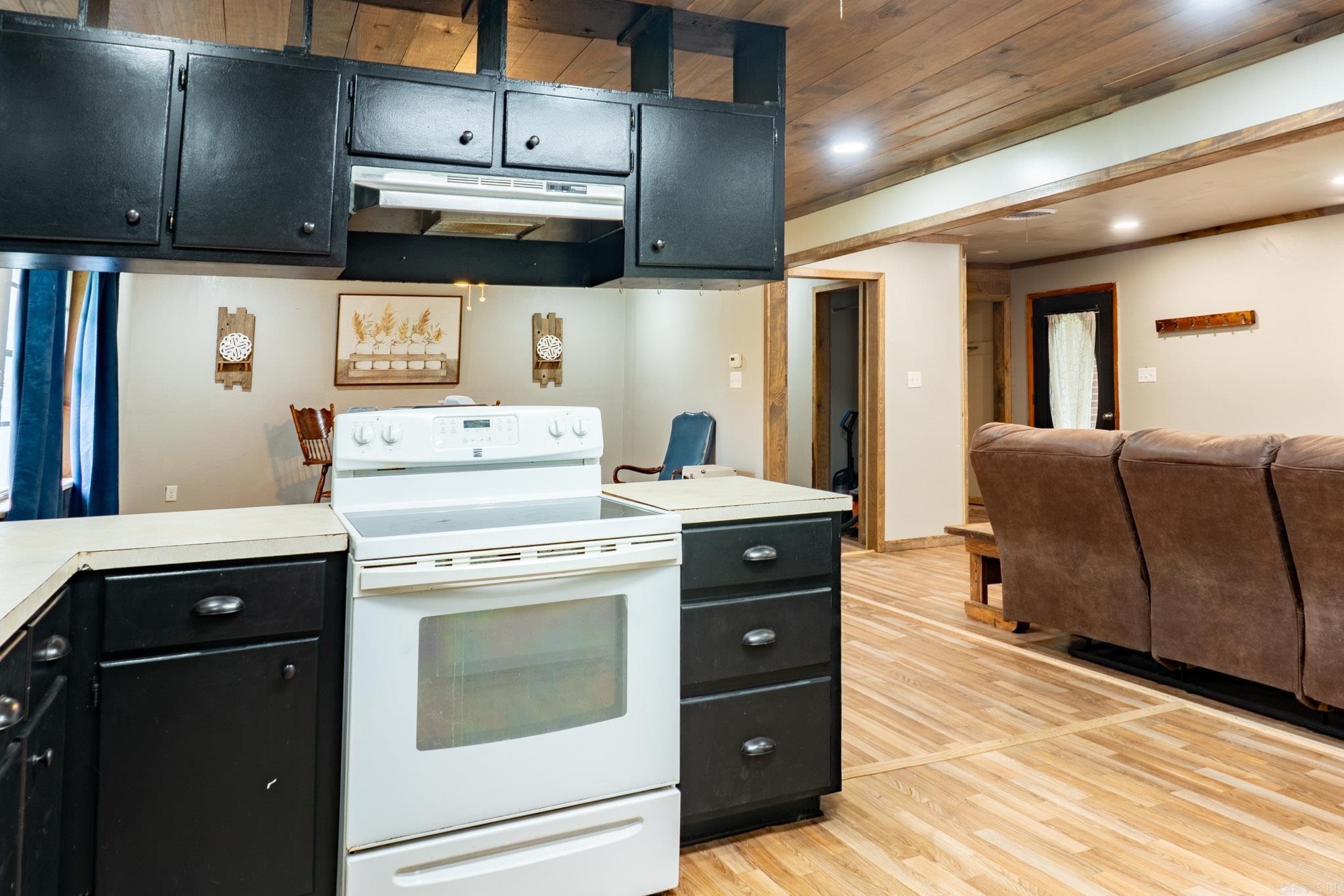 904 W College  Beebe, AR