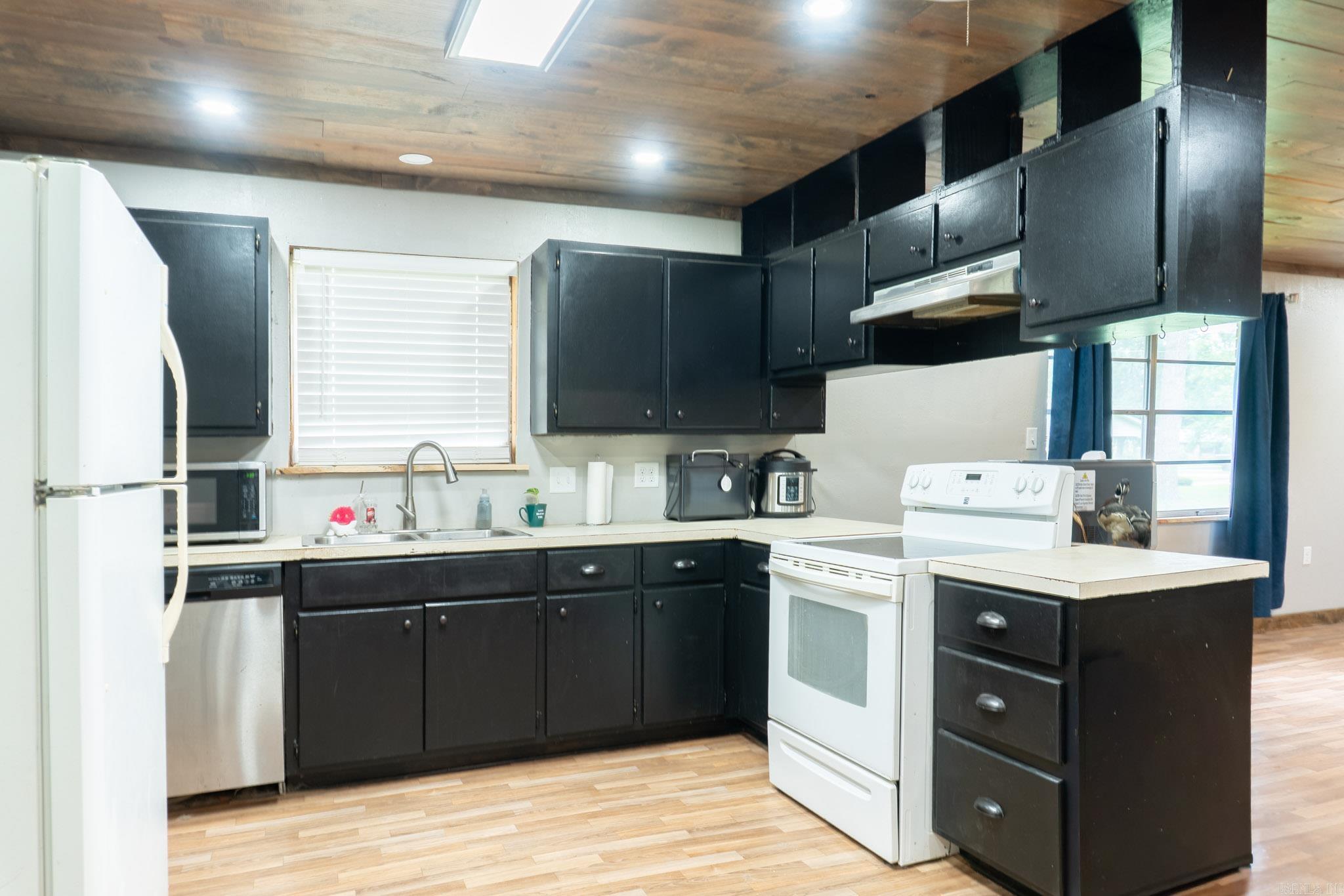 904 W College  Beebe, AR