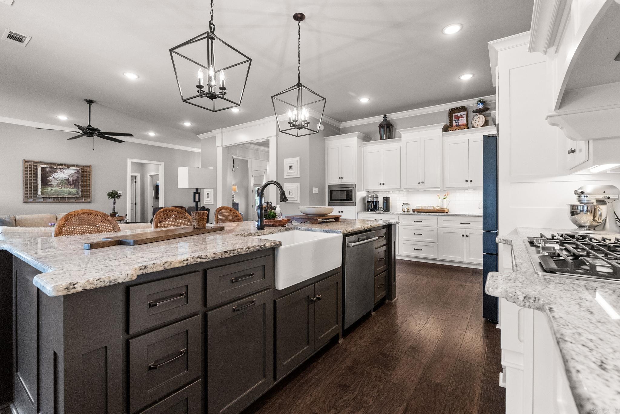 1510 Winterbrook  Conway, AR