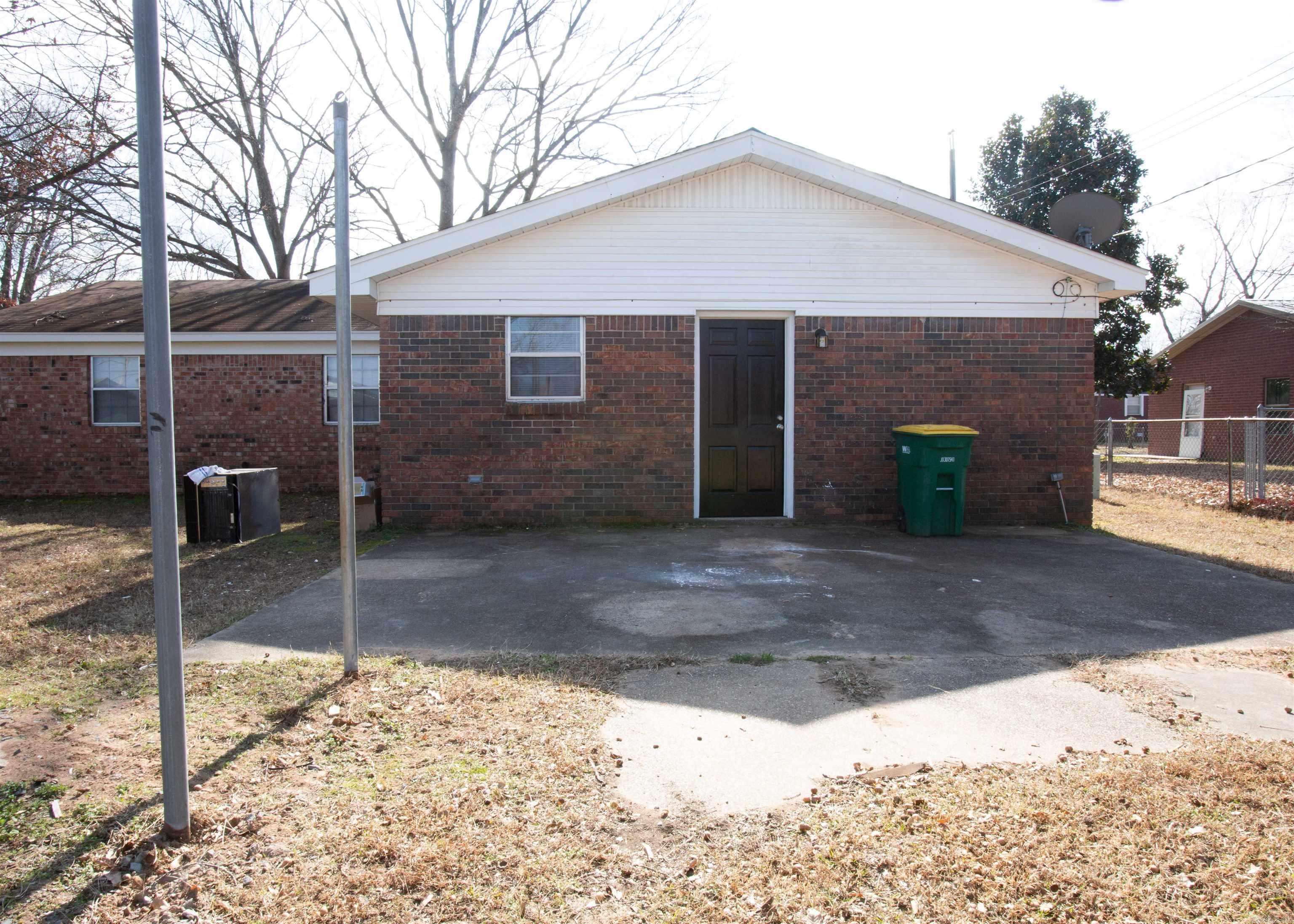 6505 Farmstead  North Little Rock, AR