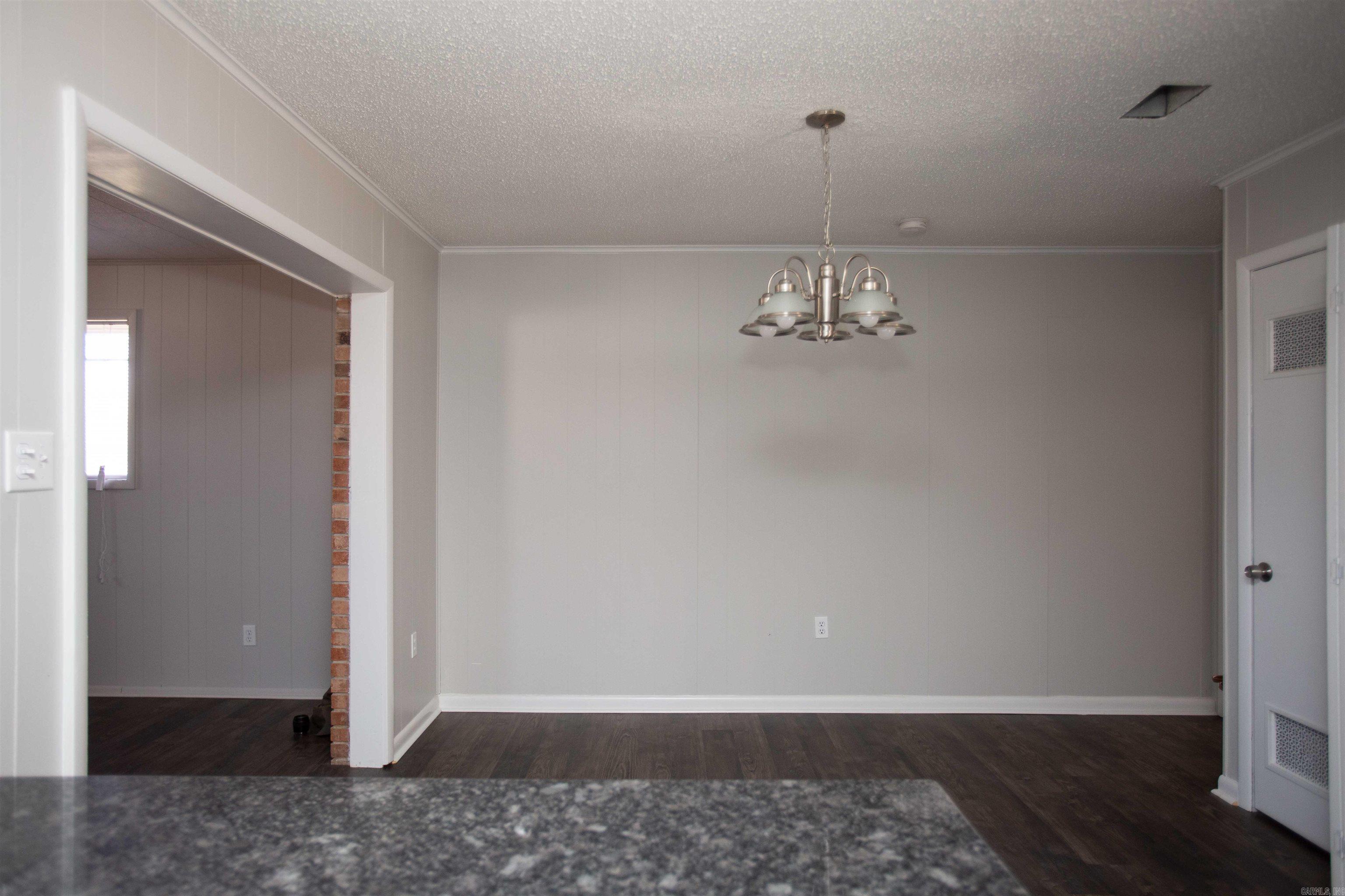 6505 Farmstead  North Little Rock, AR