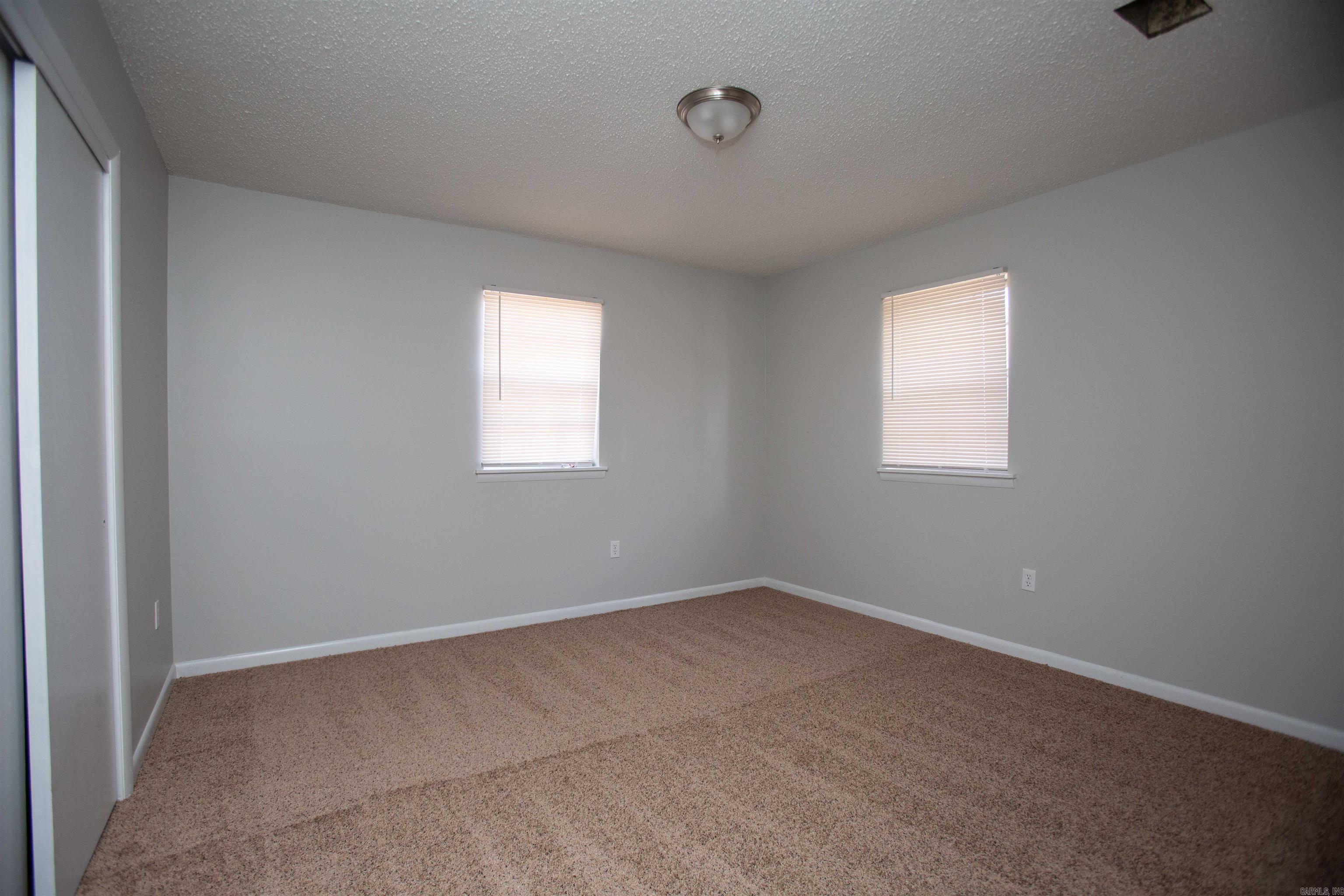 6505 Farmstead  North Little Rock, AR