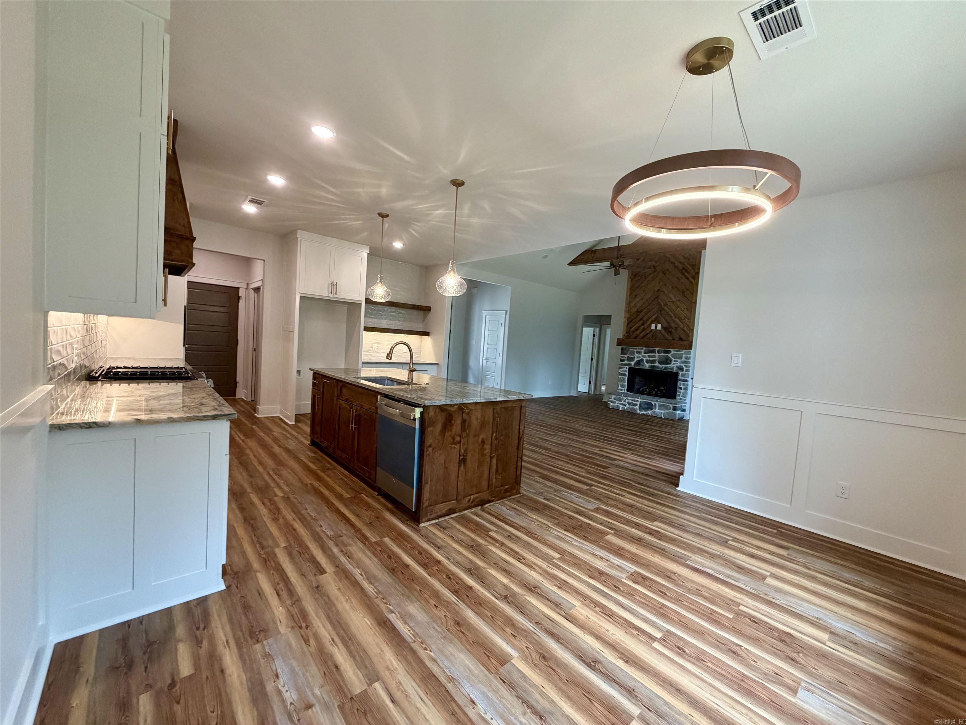 222 Skyline  Hot Springs, AR