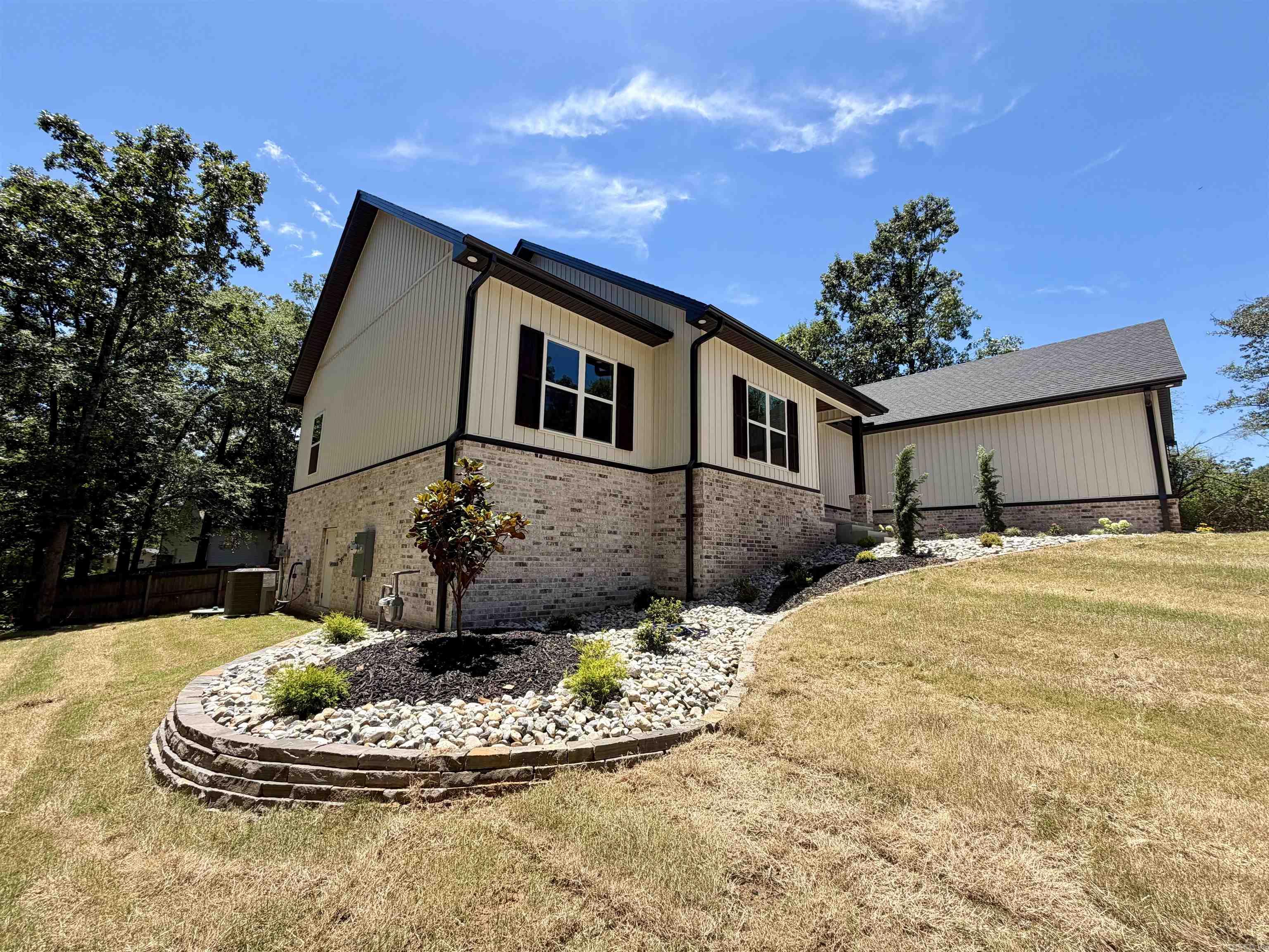222 Skyline  Hot Springs, AR