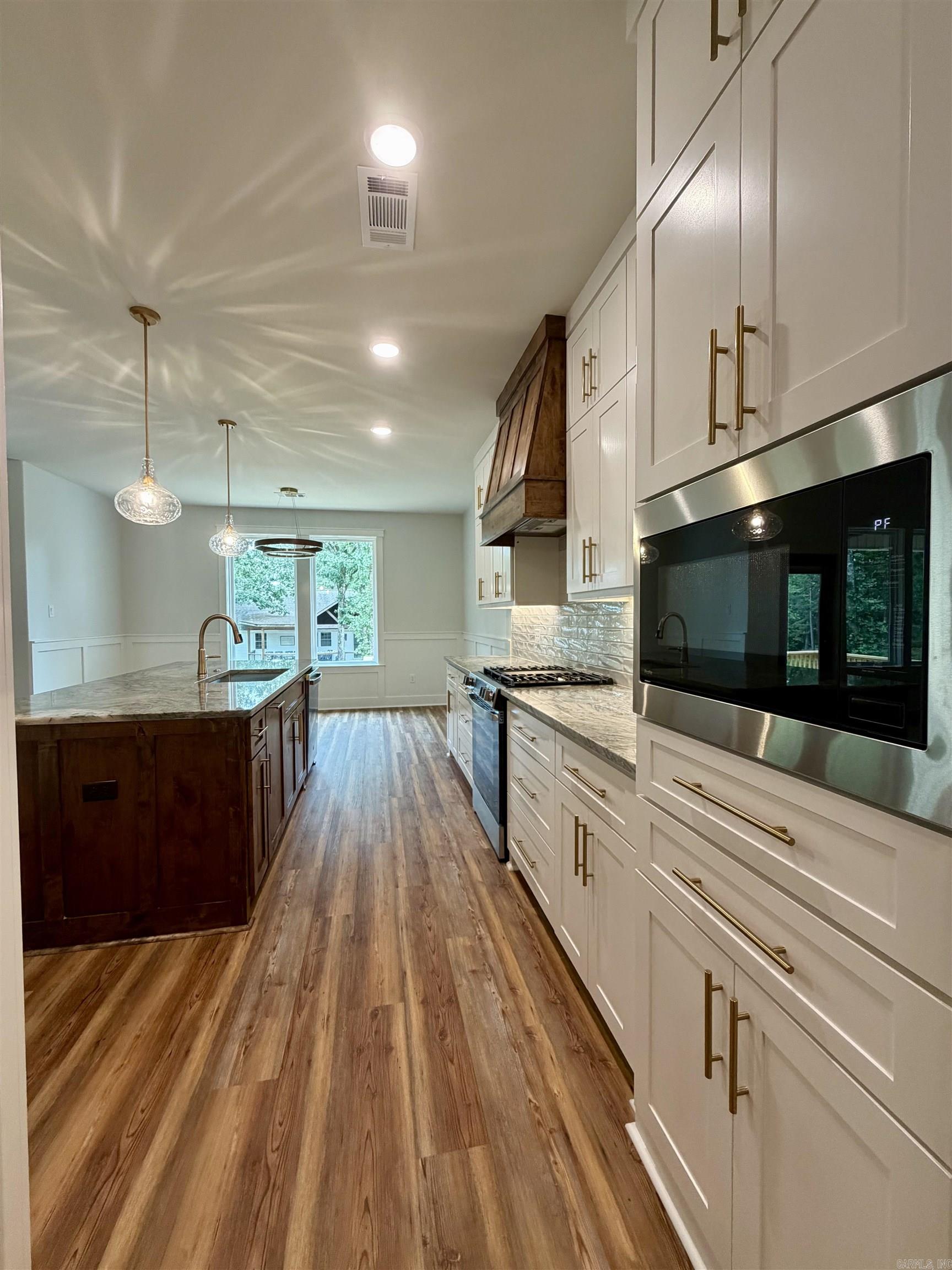 222 Skyline  Hot Springs, AR