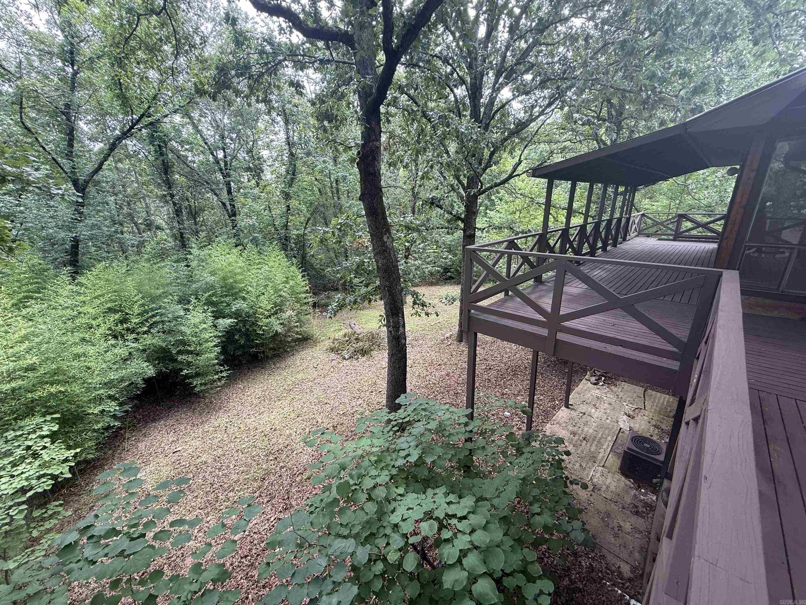 230 riverview  Fairfield Bay, AR