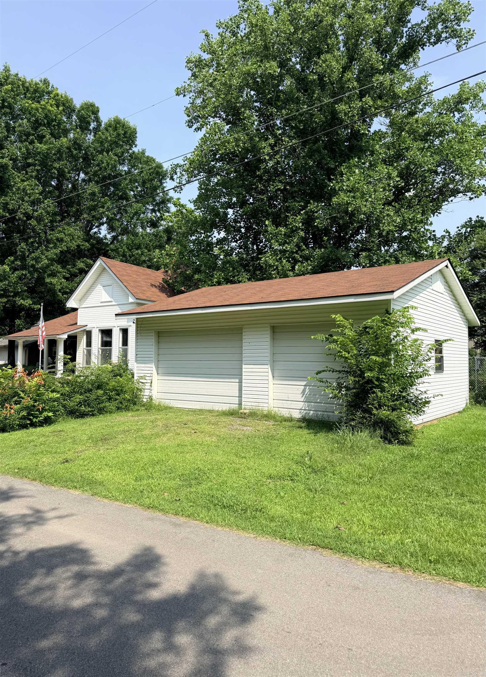1101 Main  Pangburn, AR