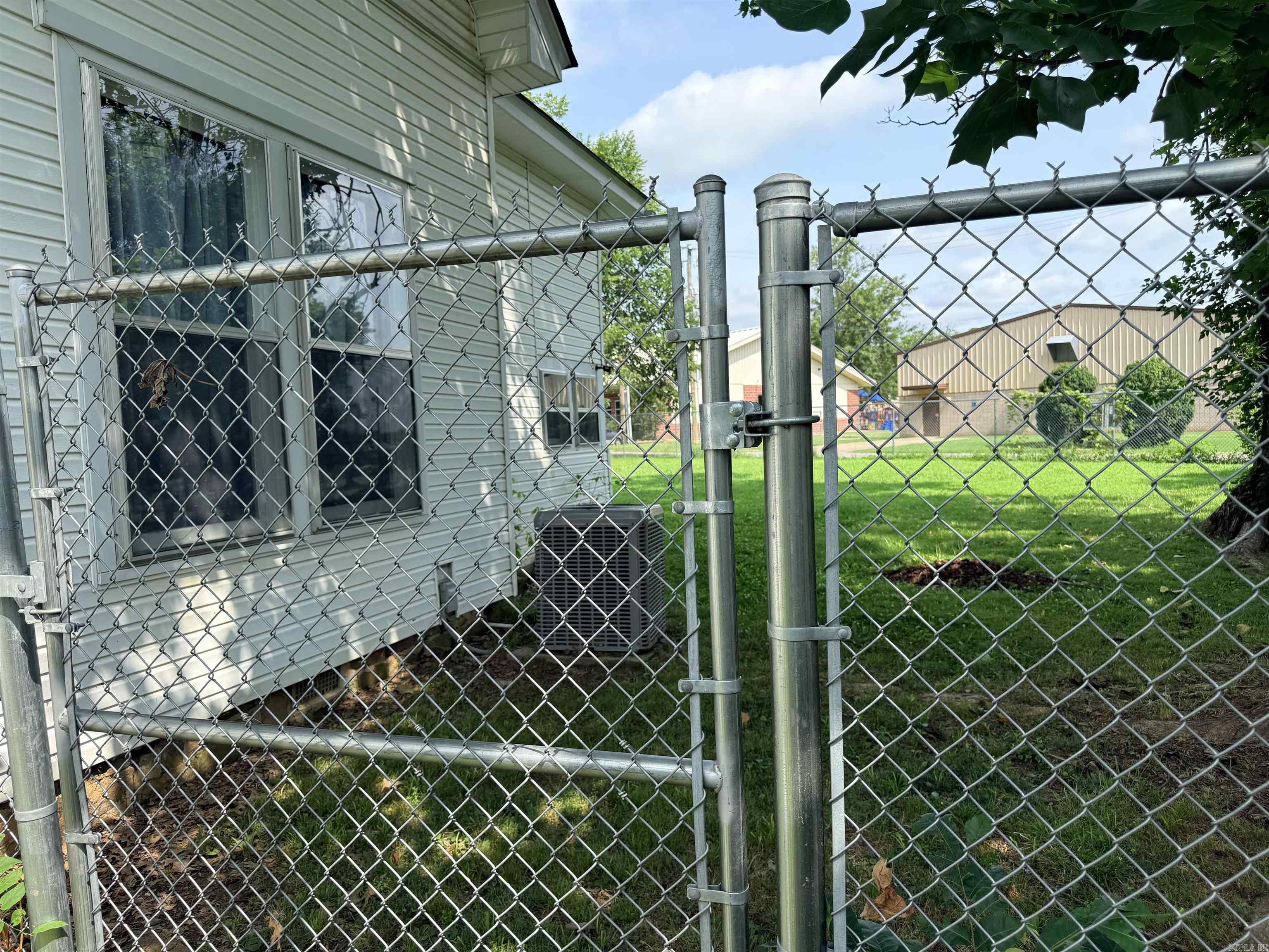 1101 Main  Pangburn, AR