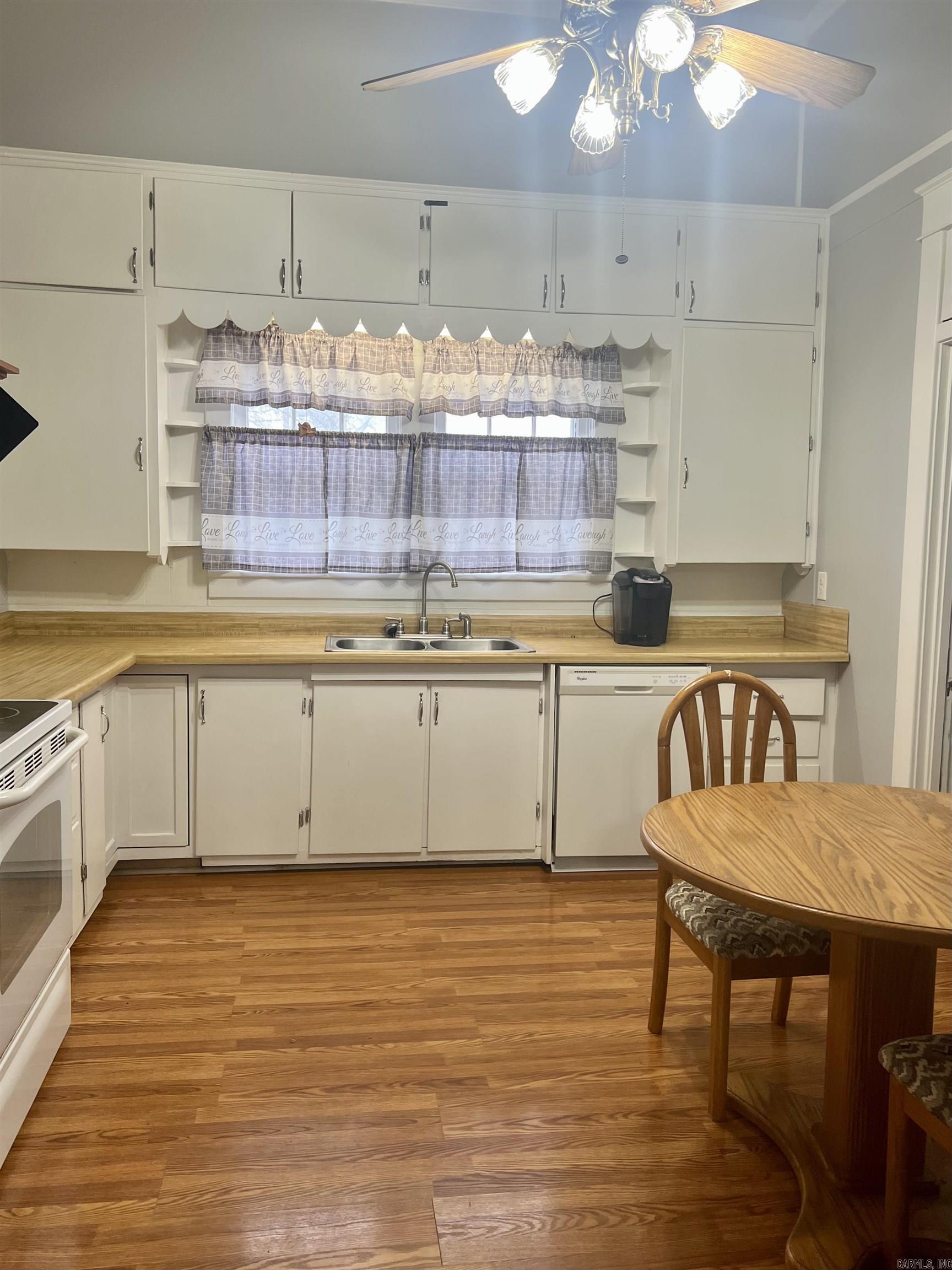 1101 Main  Pangburn, AR
