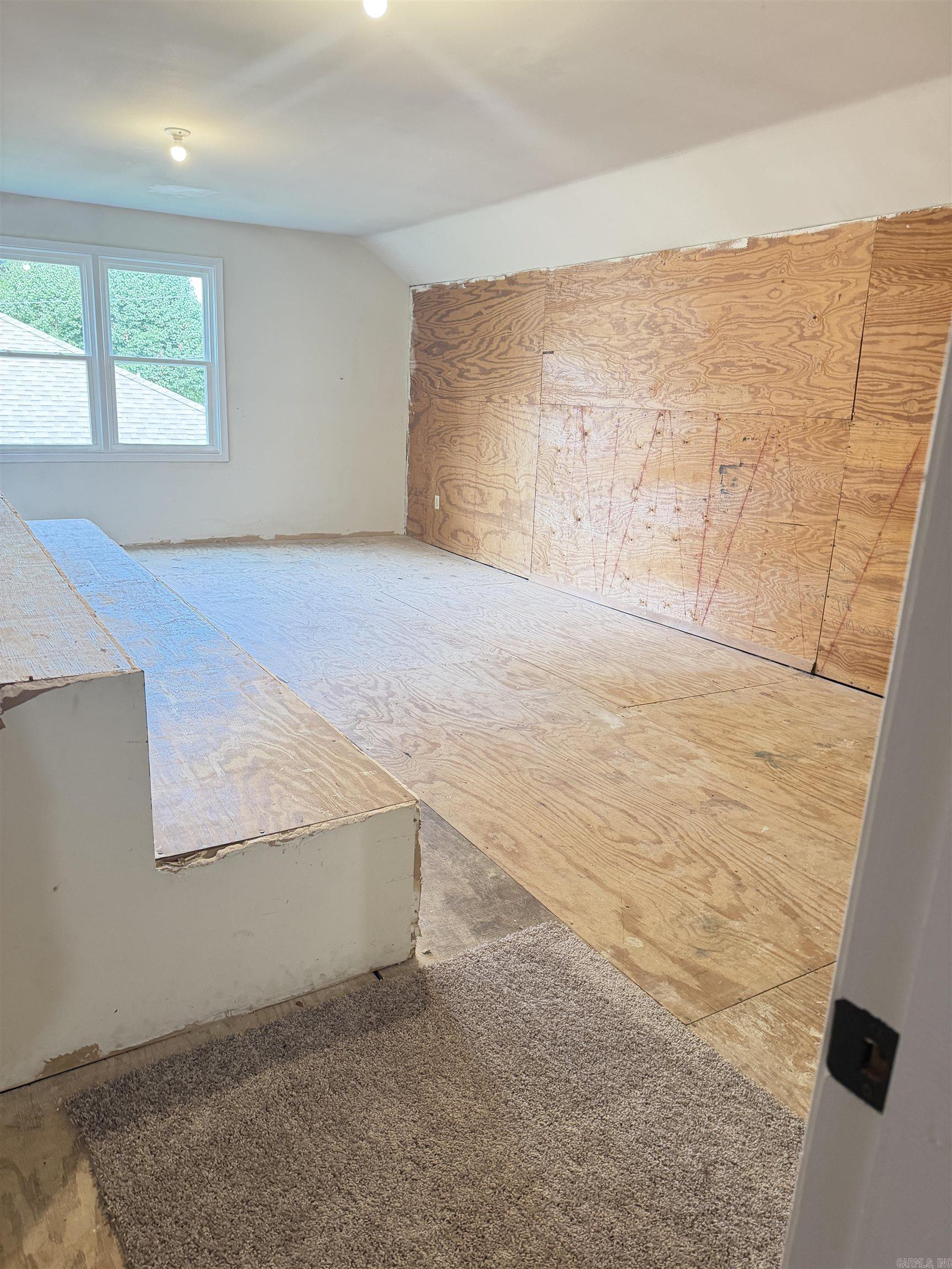 605 W Highland  Paragould, AR