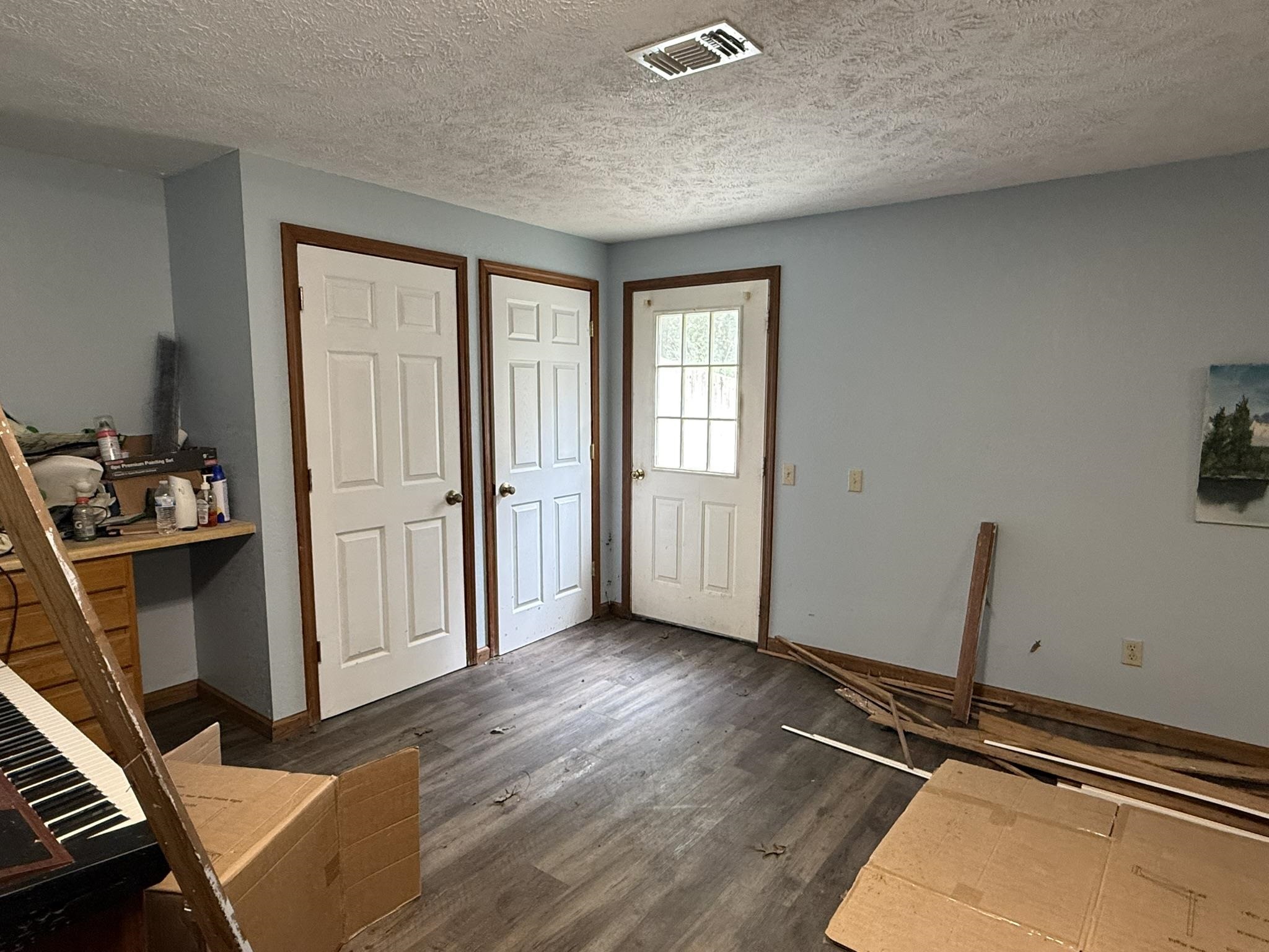 2923 W AR Hwy 58  Melbourne, AR