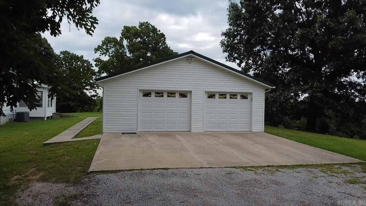 2032 400 MC  Yellville, AR