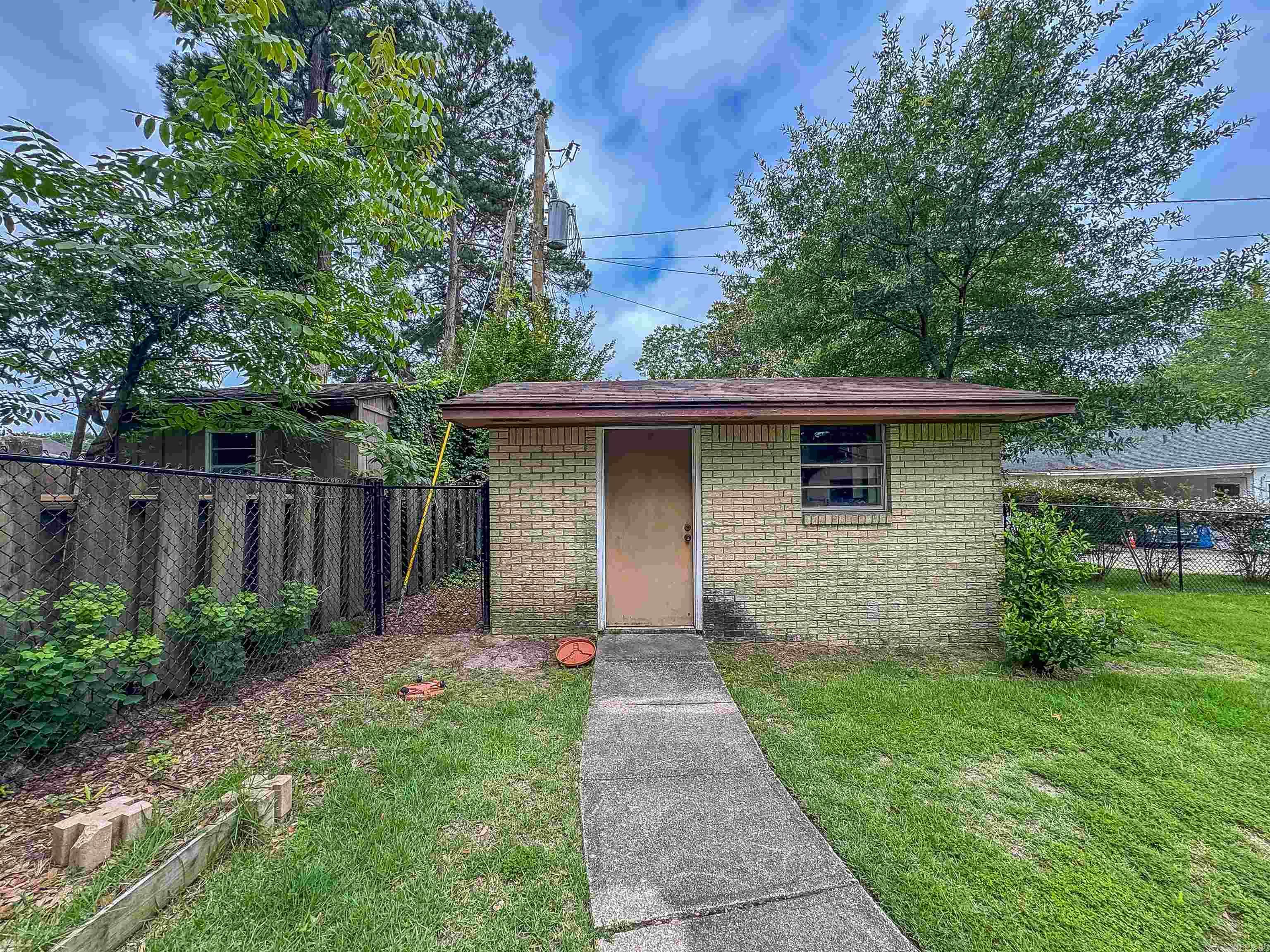 1501 W Faulkner  El Dorado, AR
