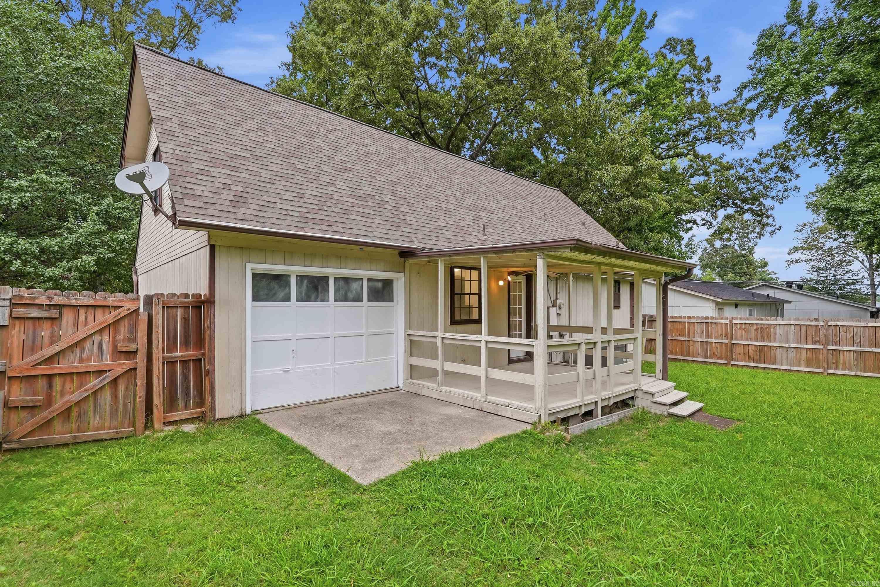 506 Ann Ave  Sherwood, AR