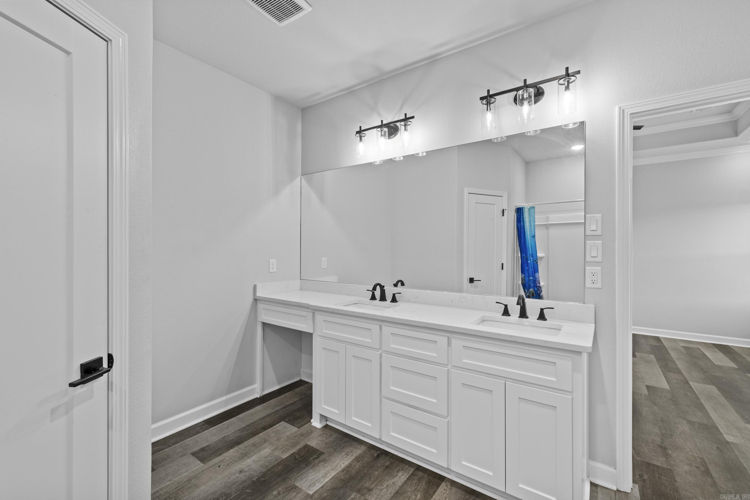 26543 S Sardis  Bauxite, AR