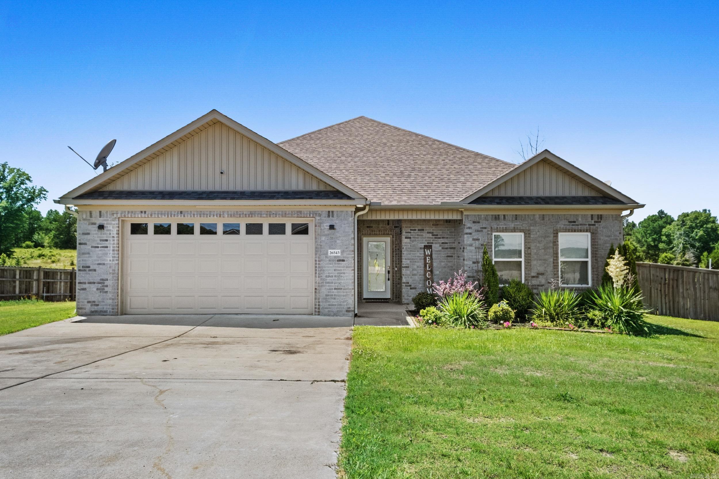 26543 S Sardis  Bauxite, AR