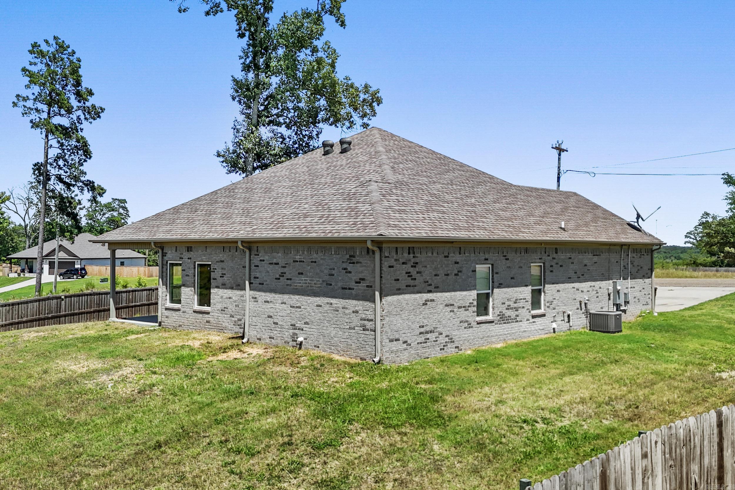 26543 S Sardis  Bauxite, AR