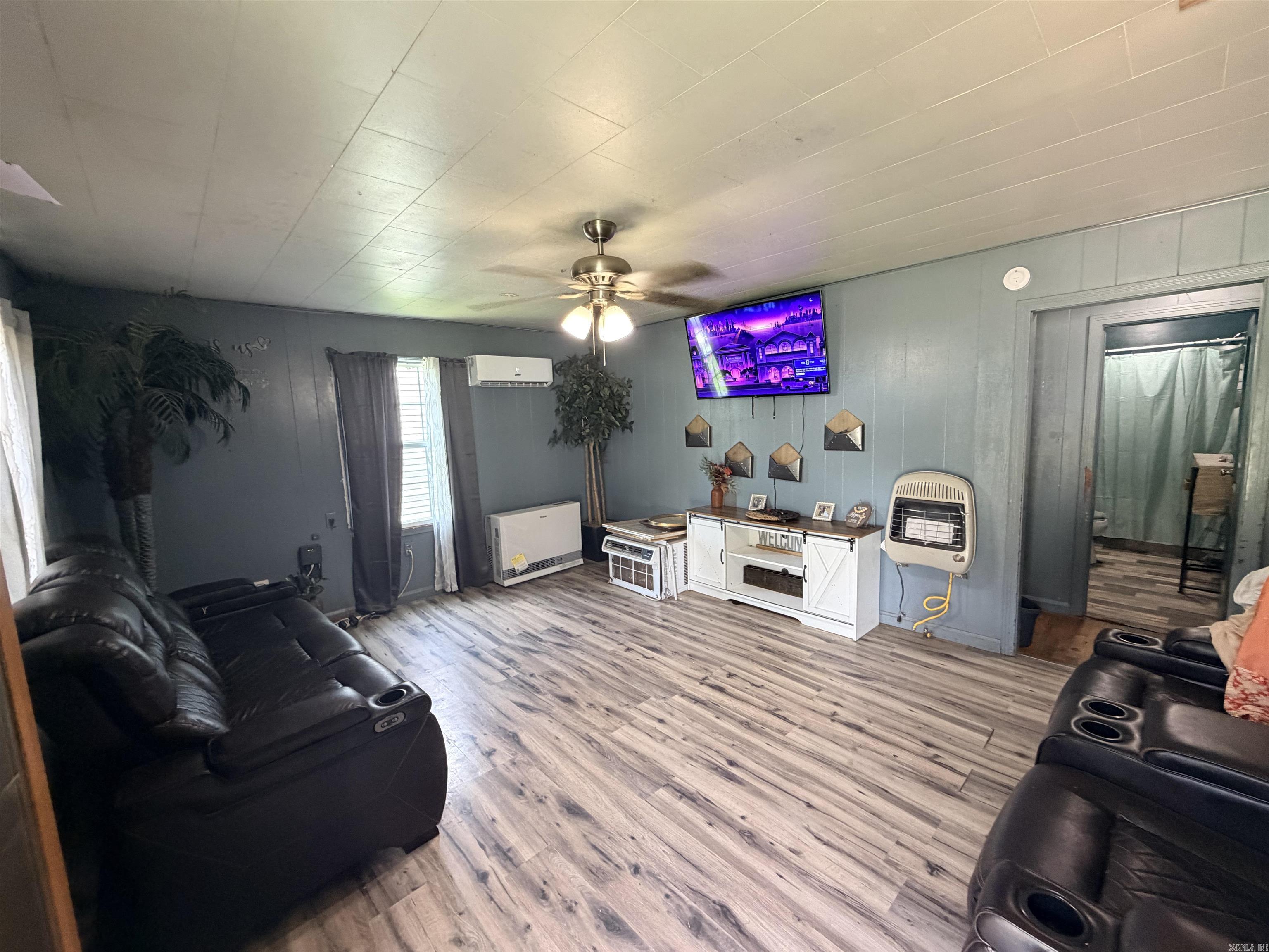 794 W Davis  Piggott, AR