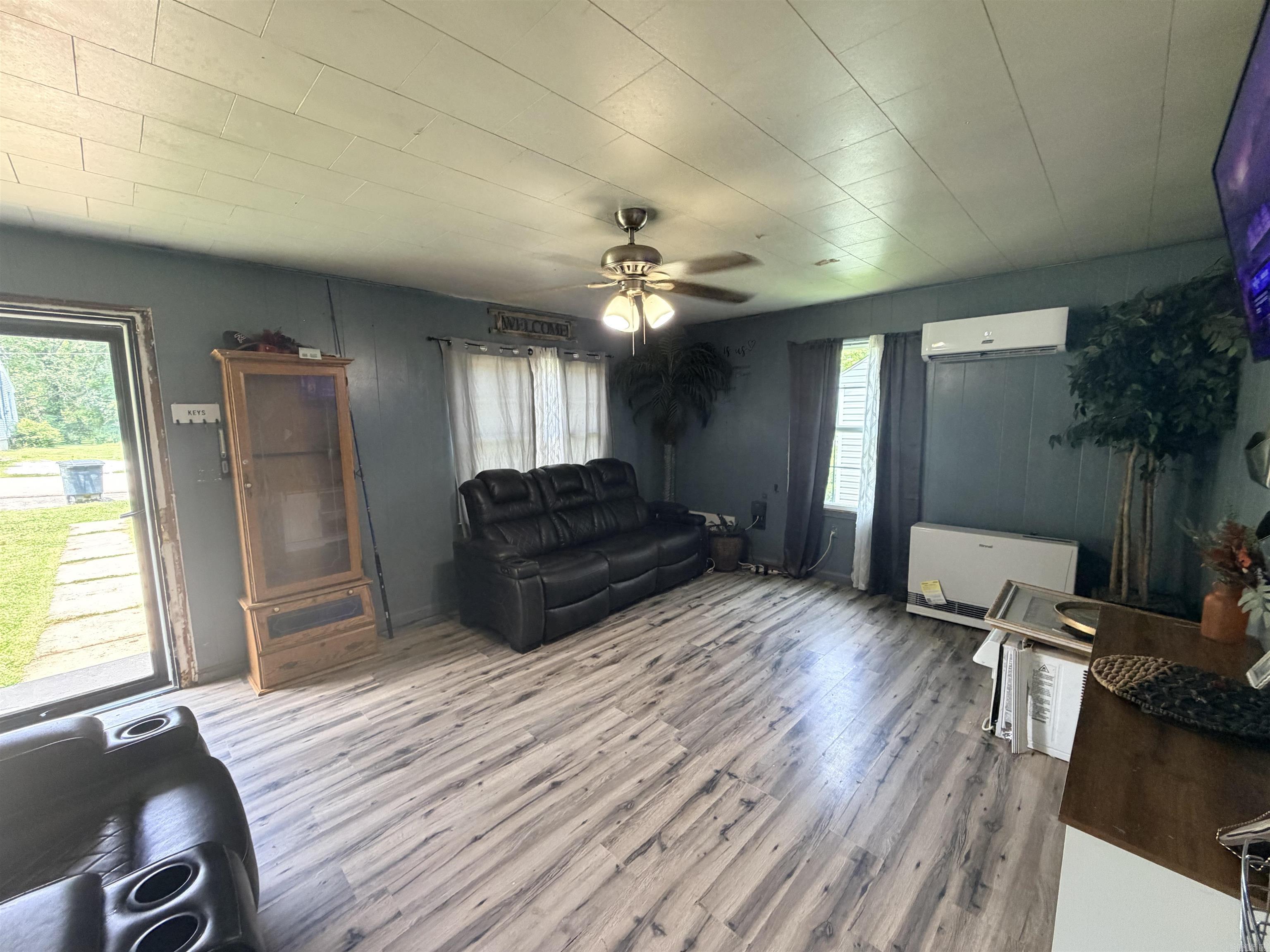 794 W Davis  Piggott, AR