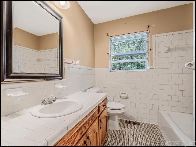 1800 Northwood  North Little Rock, AR