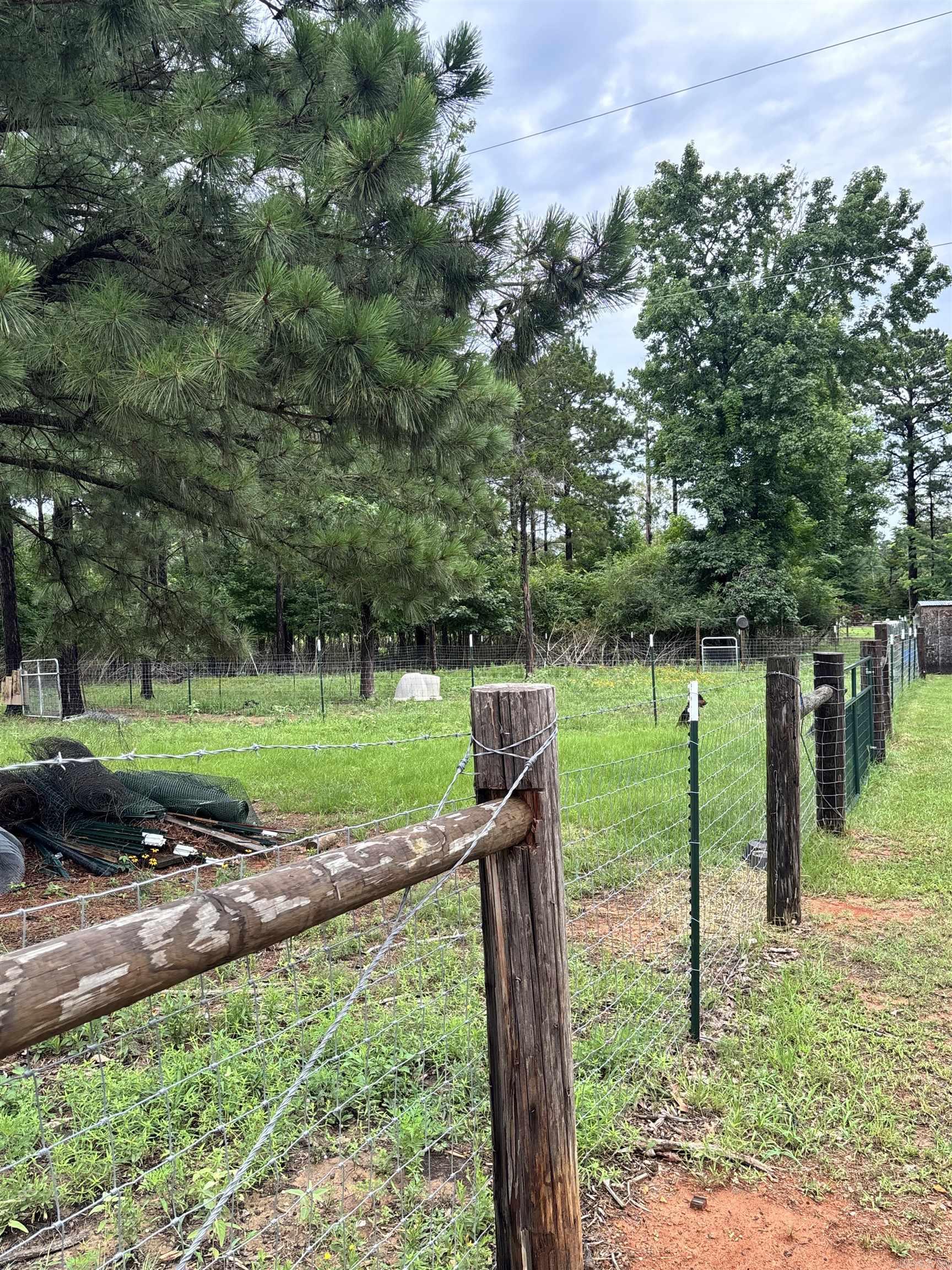 202 N Georgia  Bloomburg, TX