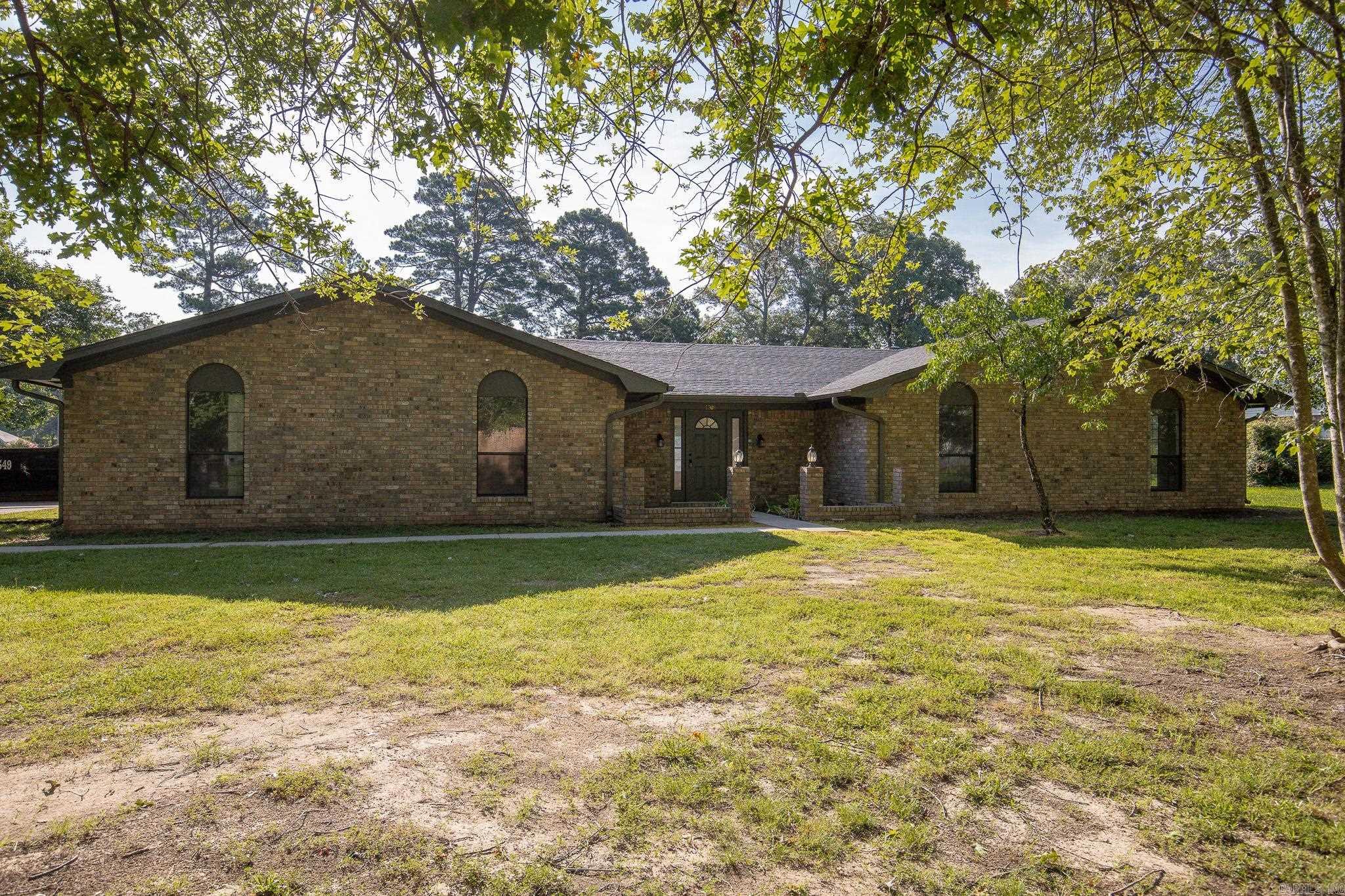 1201 Robin  White Hall, AR