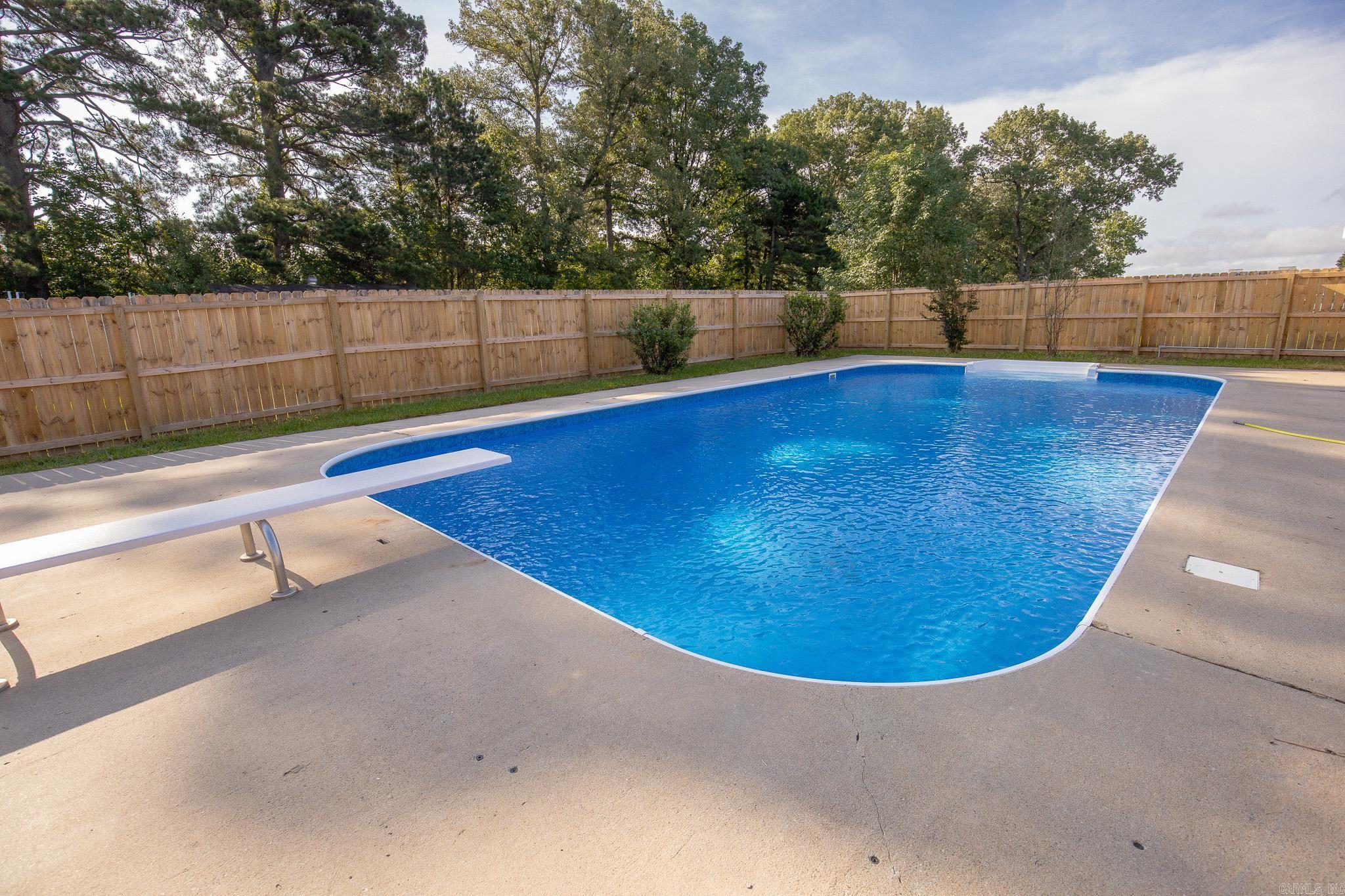 1201 Robin  White Hall, AR