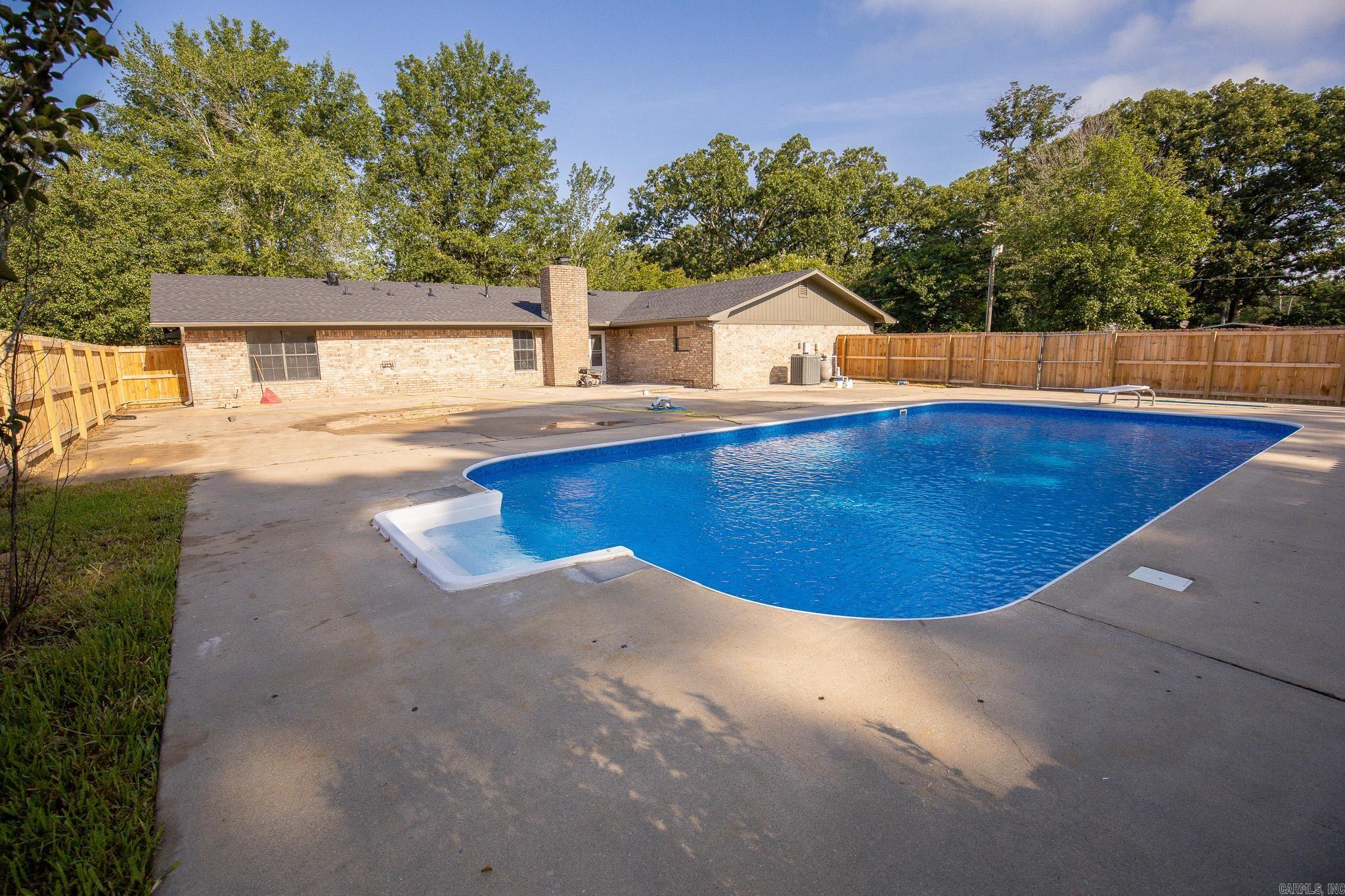 1201 Robin  White Hall, AR