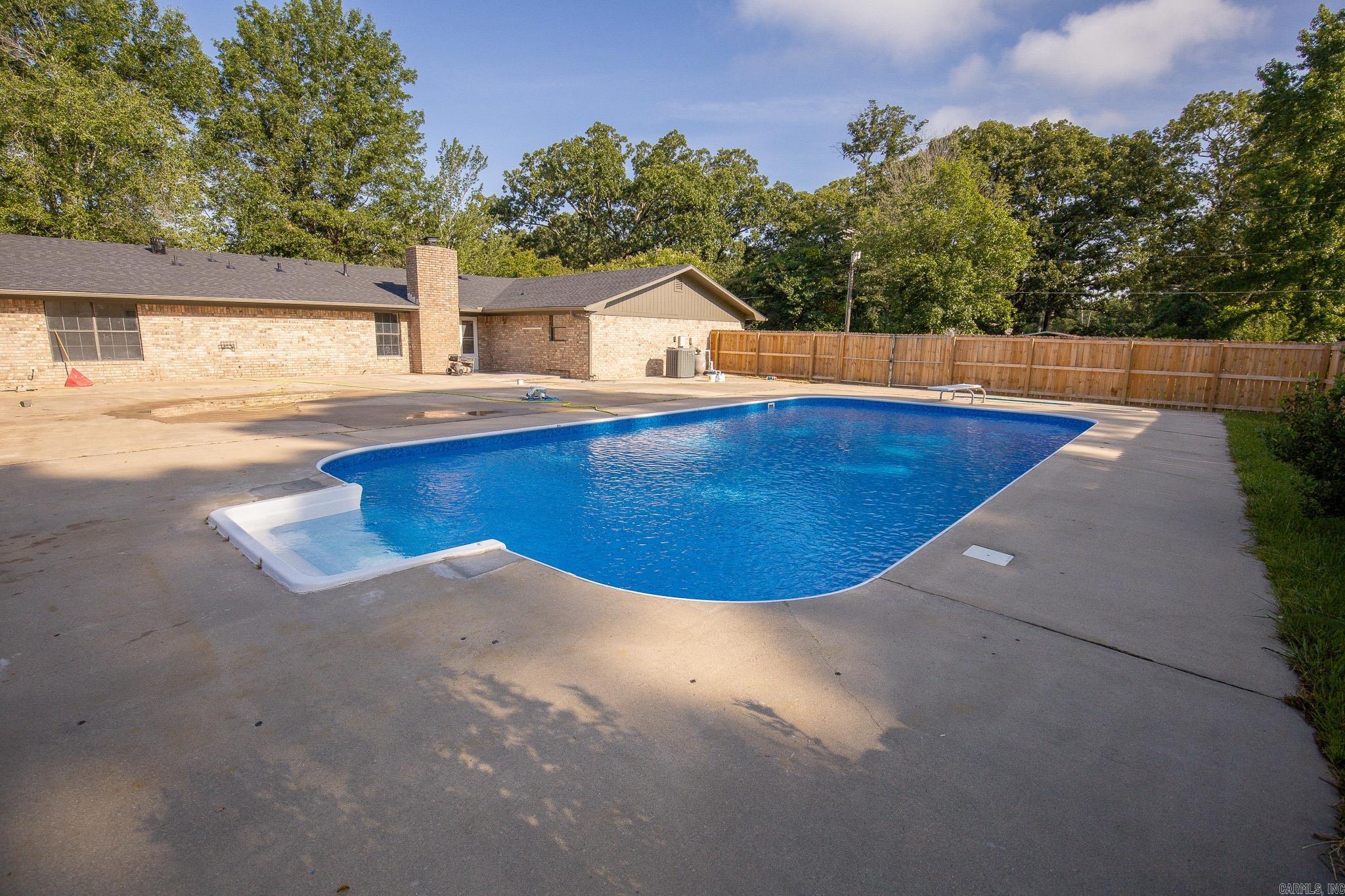 1201 Robin  White Hall, AR