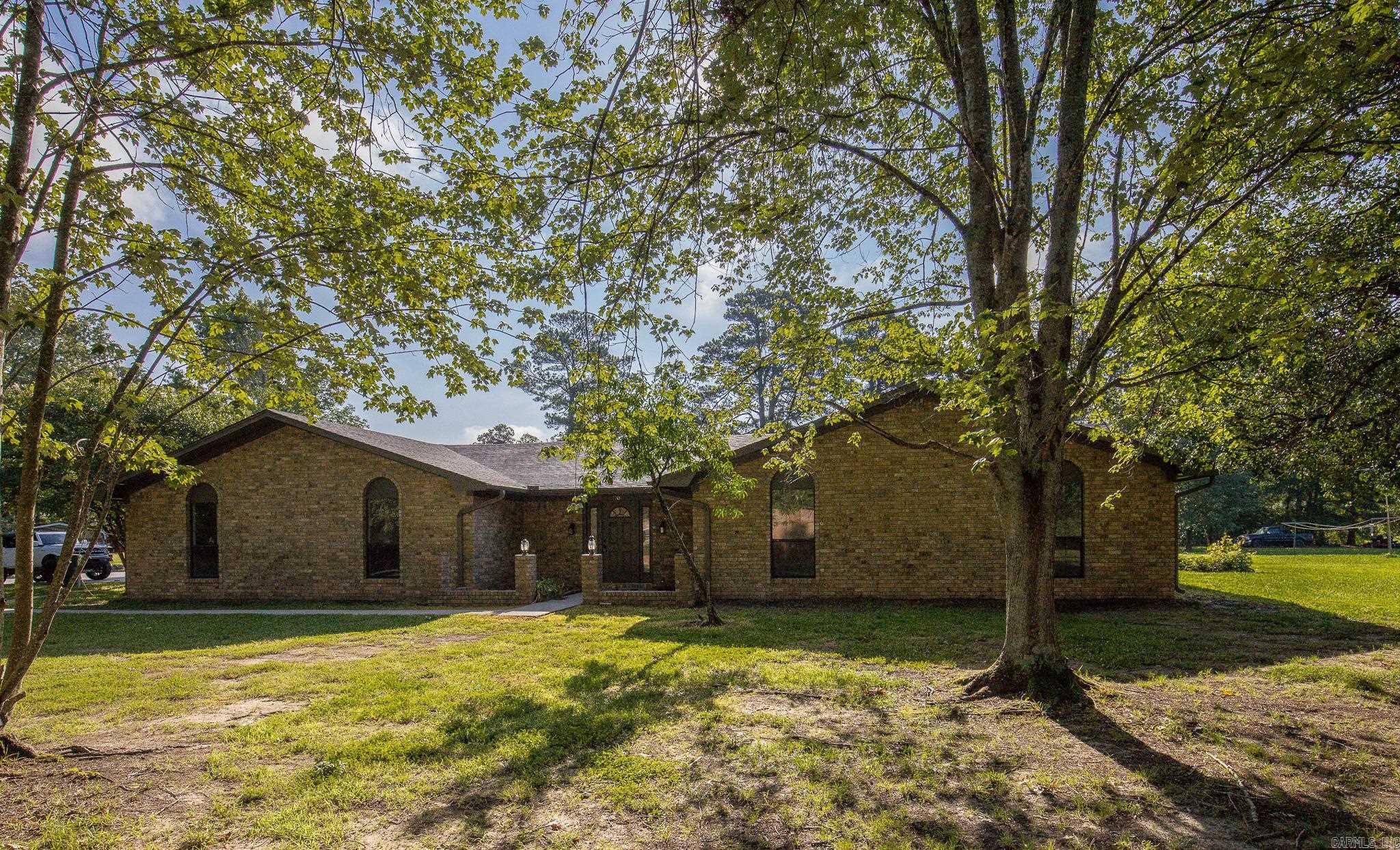 1201 Robin  White Hall, AR