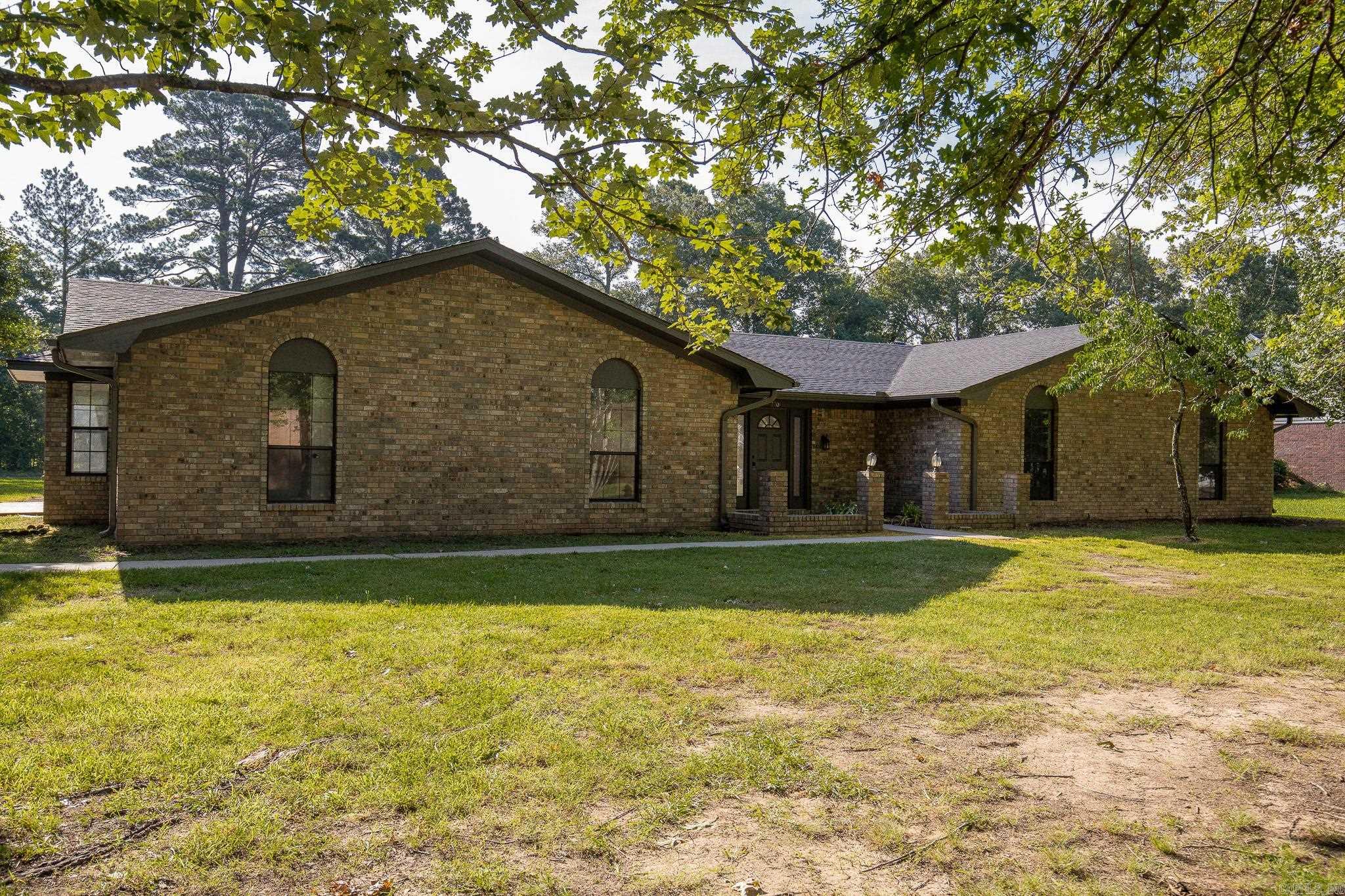 1201 Robin  White Hall, AR