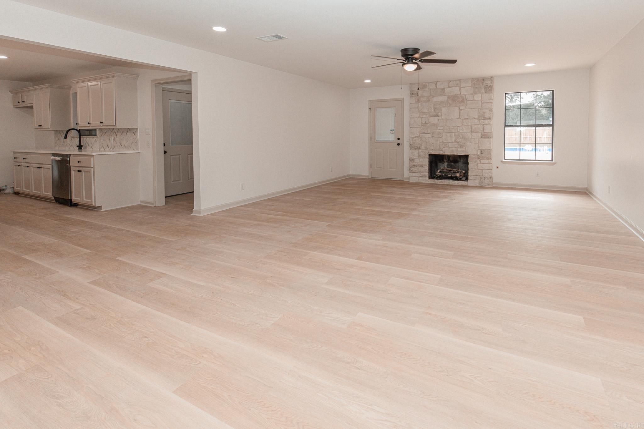 1201 Robin  White Hall, AR