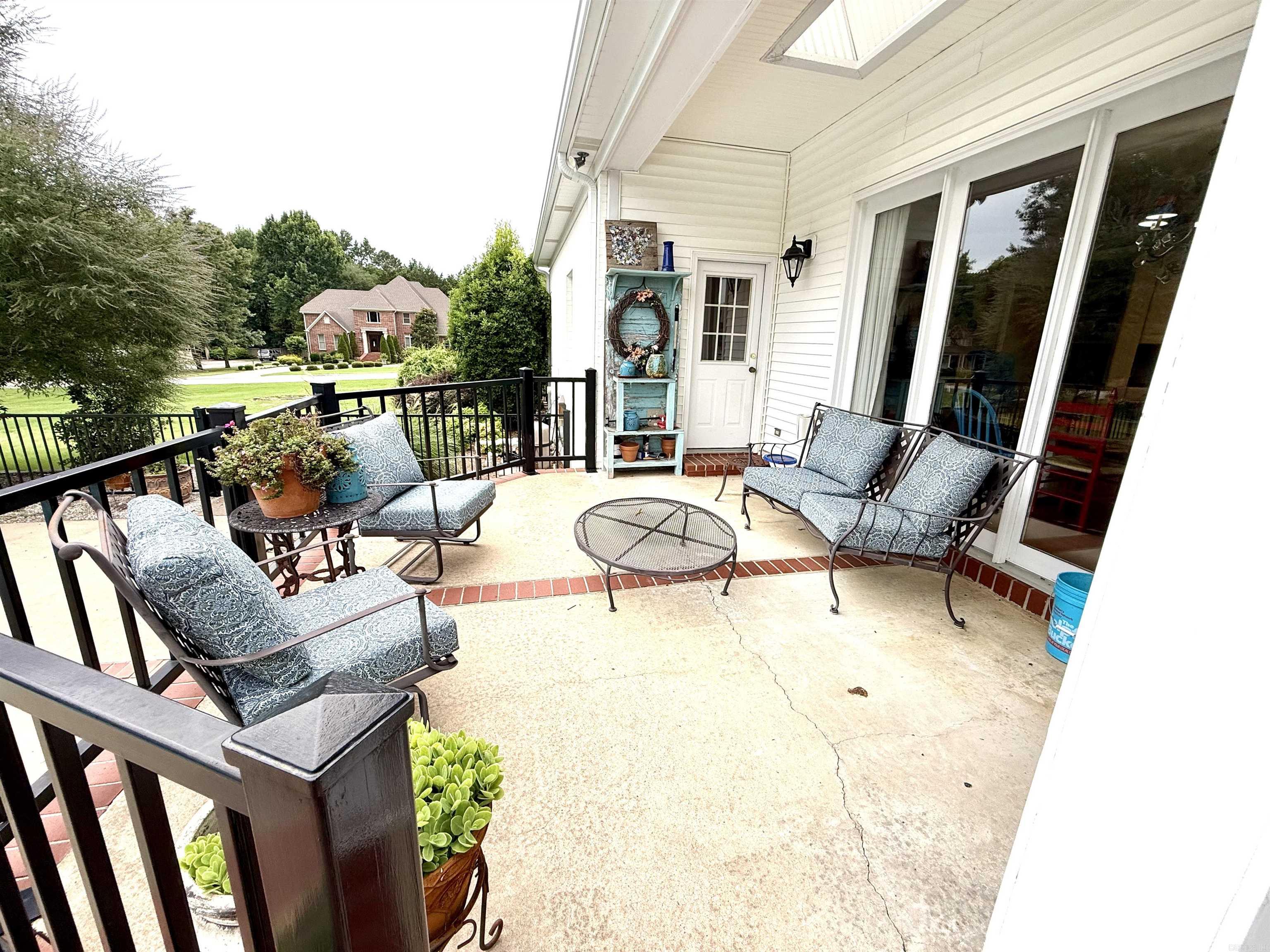3 Edgehill  Searcy, AR