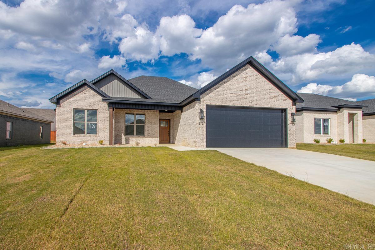 316 Alyece Lane — exterior